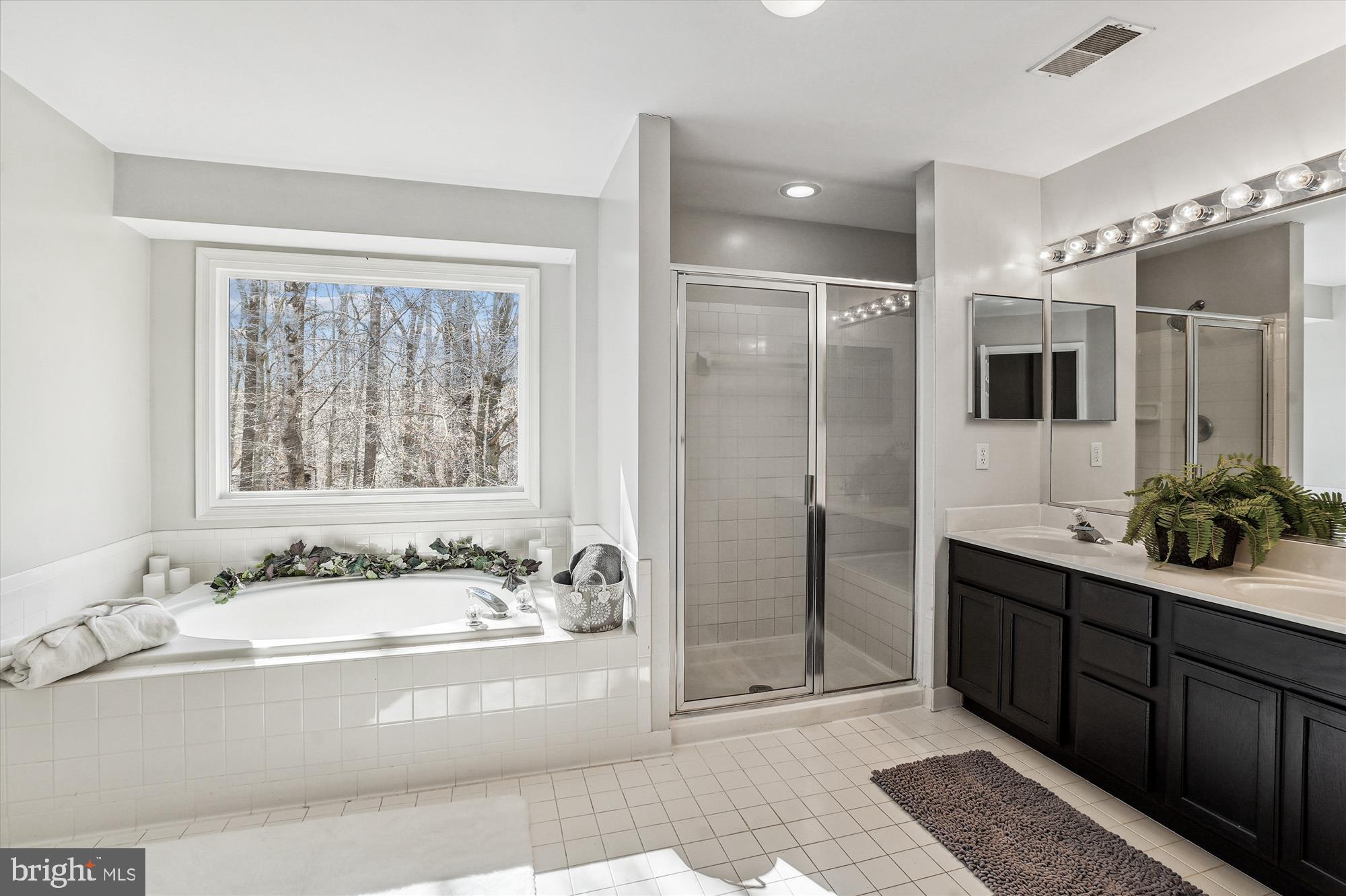 HUNTERS RIDGE - Residential