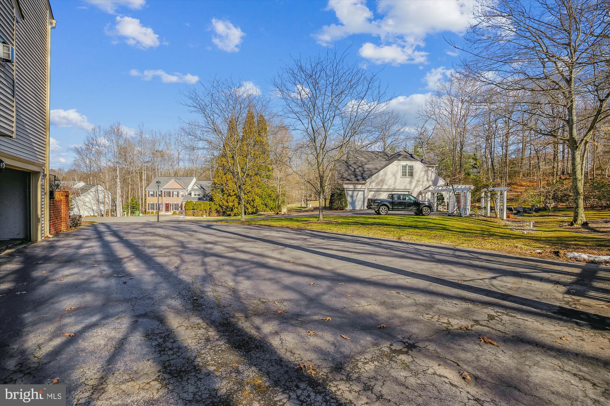 HUNTERS RIDGE - Residential