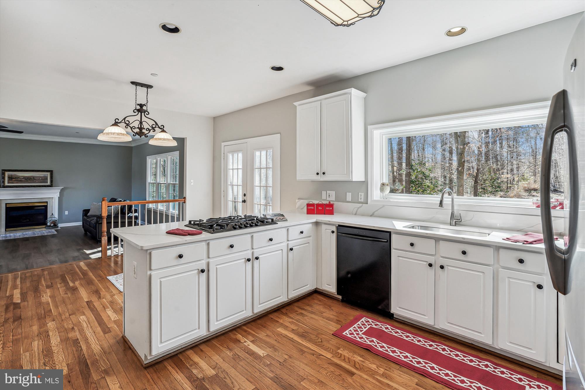 HUNTERS RIDGE - Residential