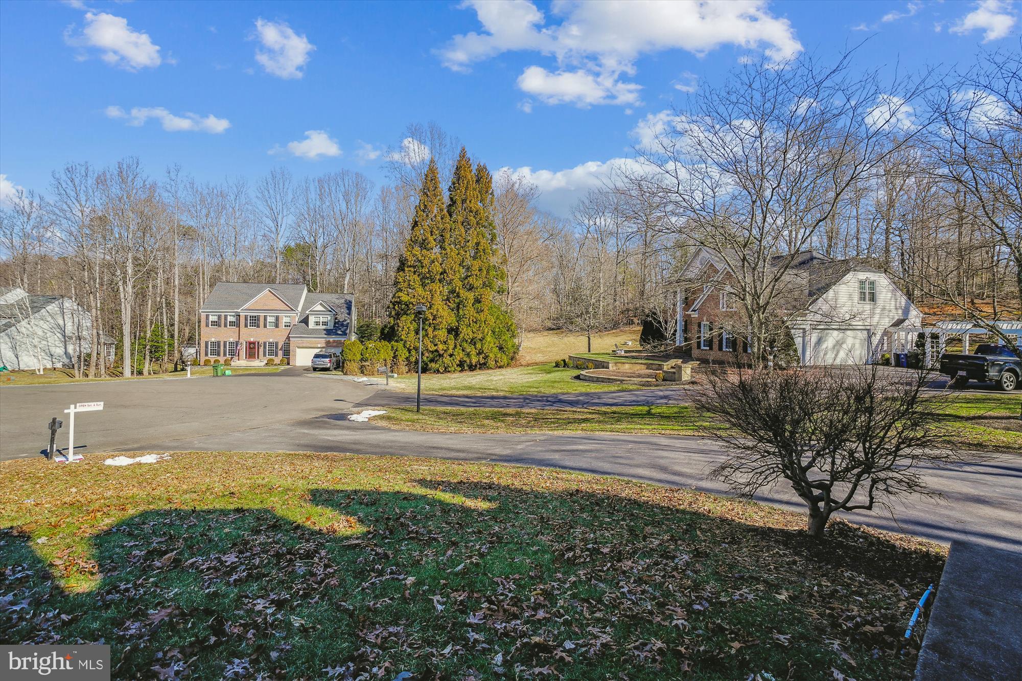 HUNTERS RIDGE - Residential