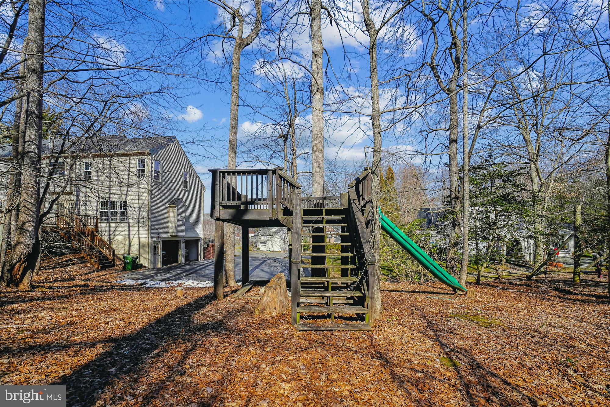 HUNTERS RIDGE - Residential