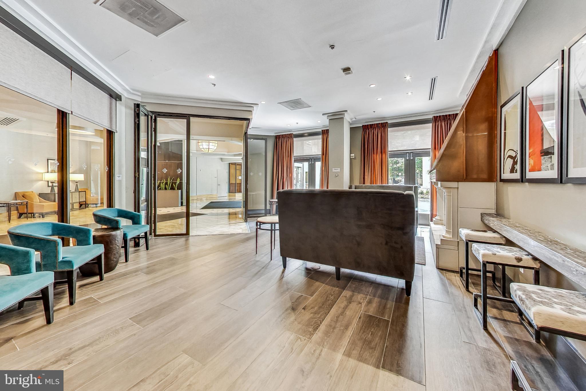 NORTHAMPTON PLACE - Residential