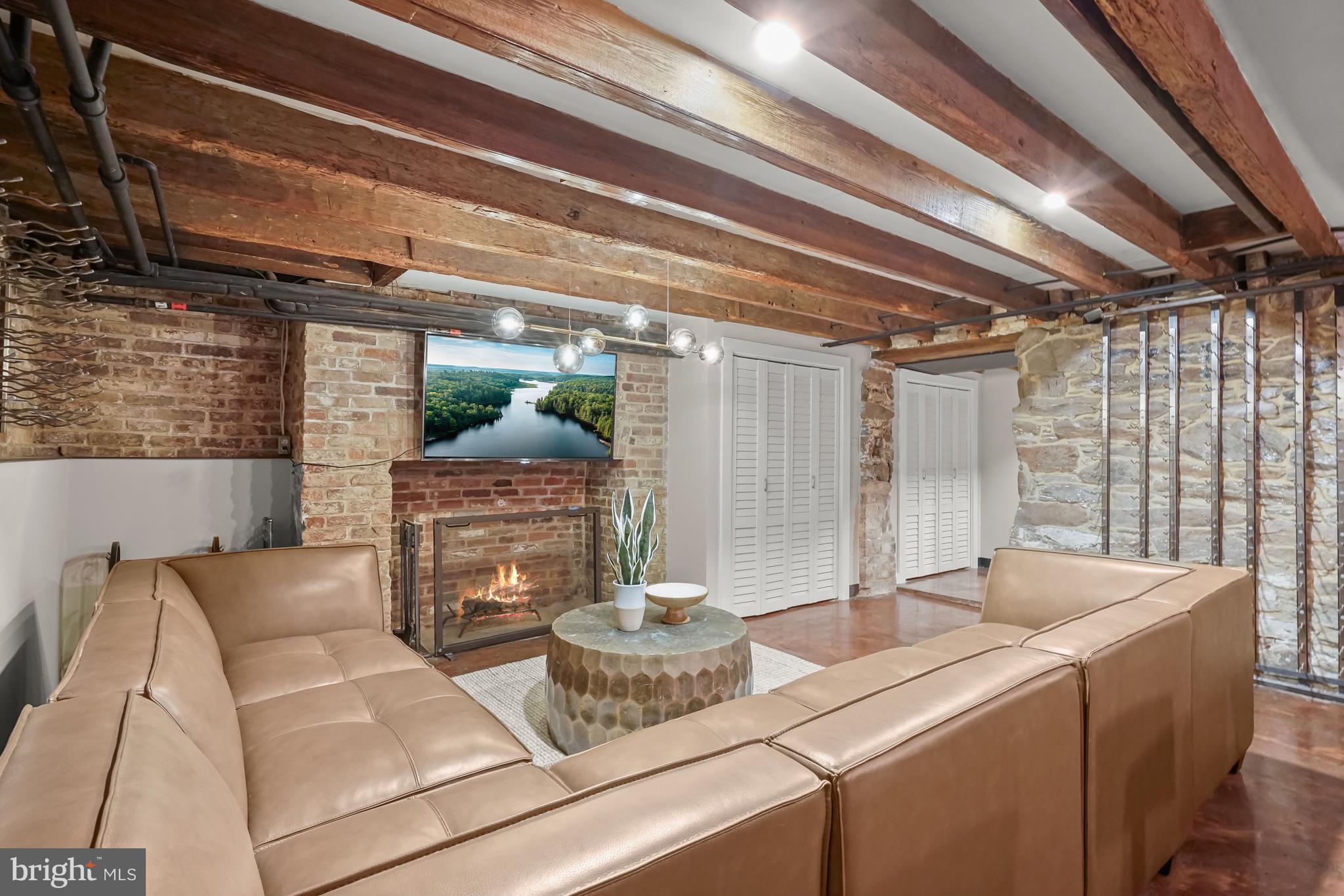 OLD TOWN - Residential