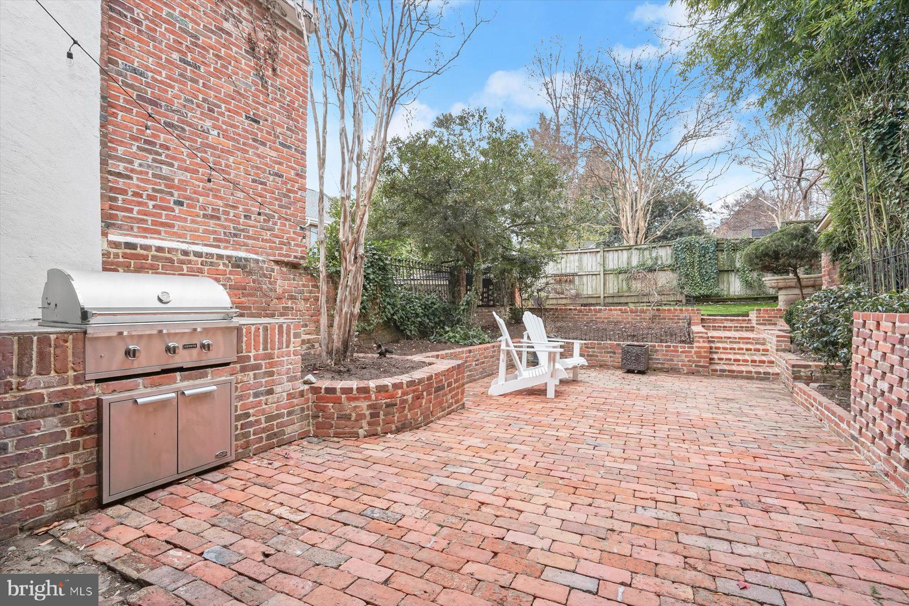 OLD TOWN - Residential