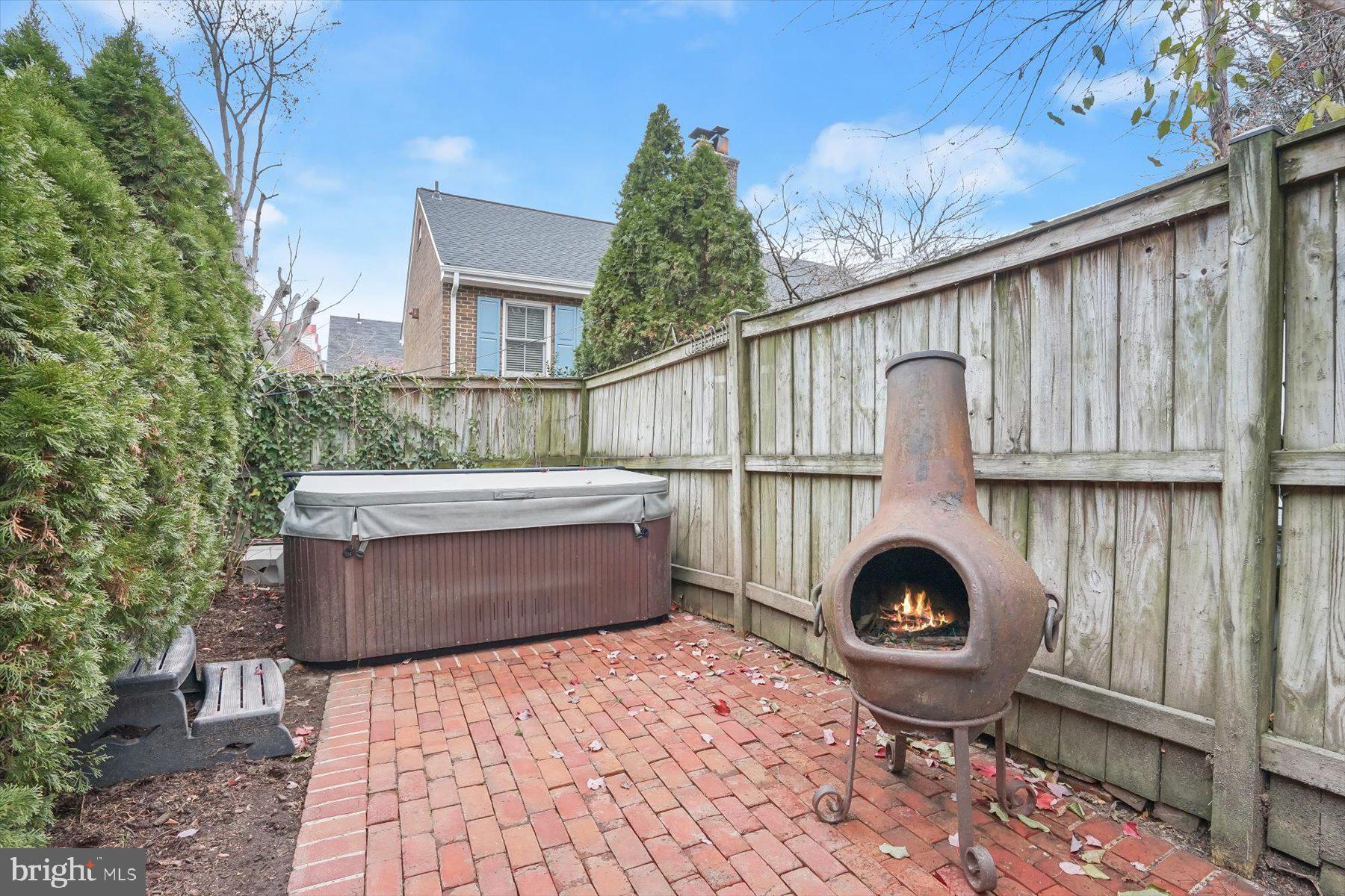 OLD TOWN - Residential