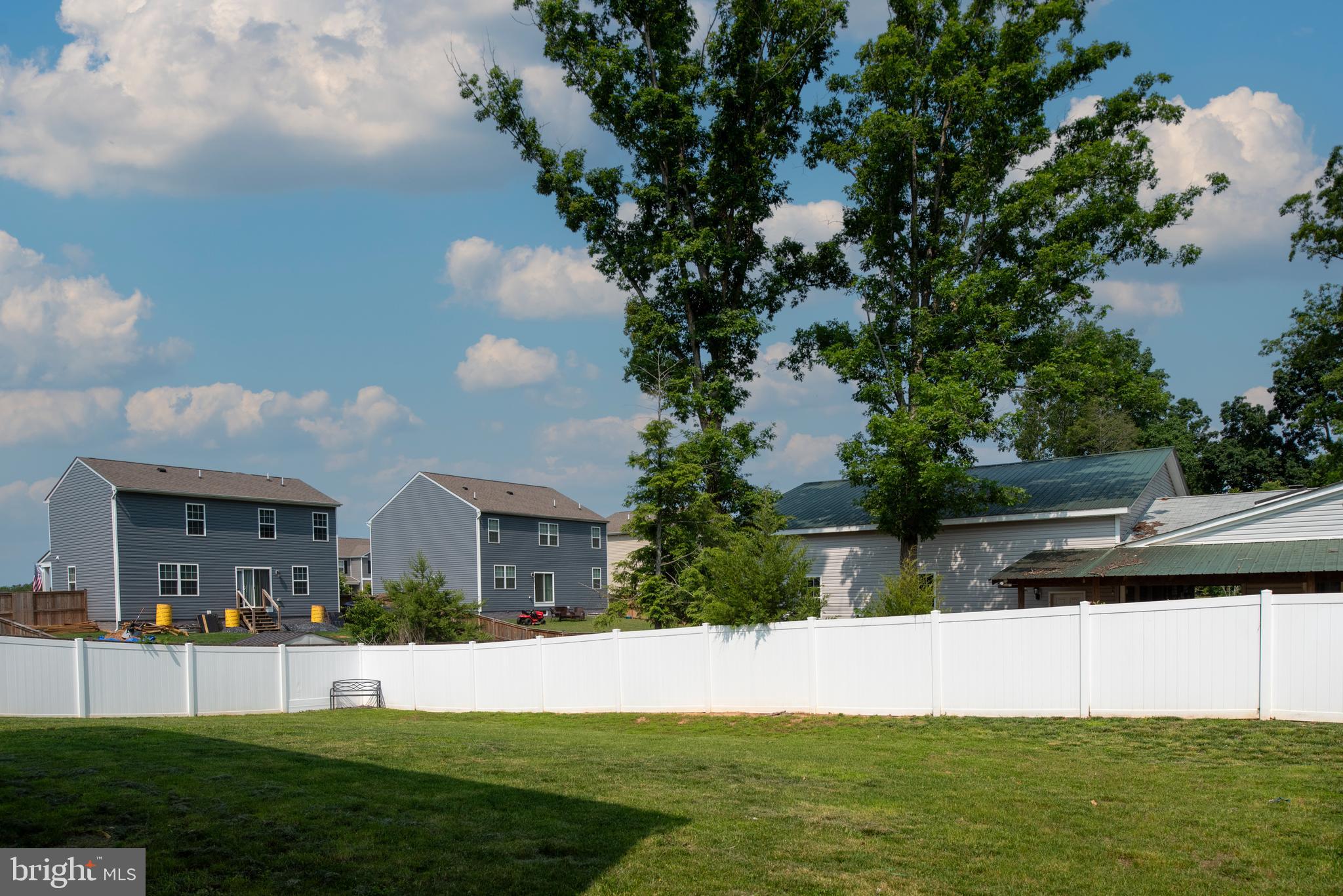 WILDERNESS SHORES - Residential