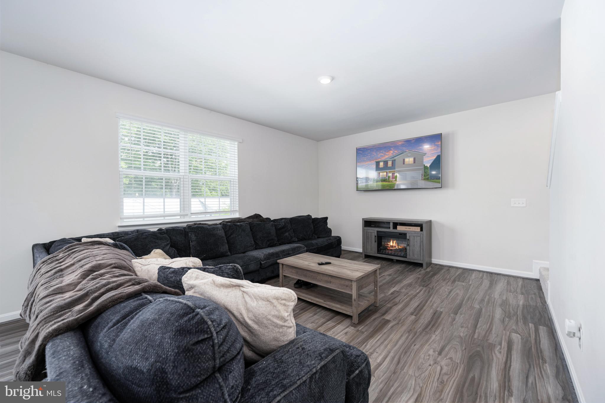 WILDERNESS SHORES - Residential