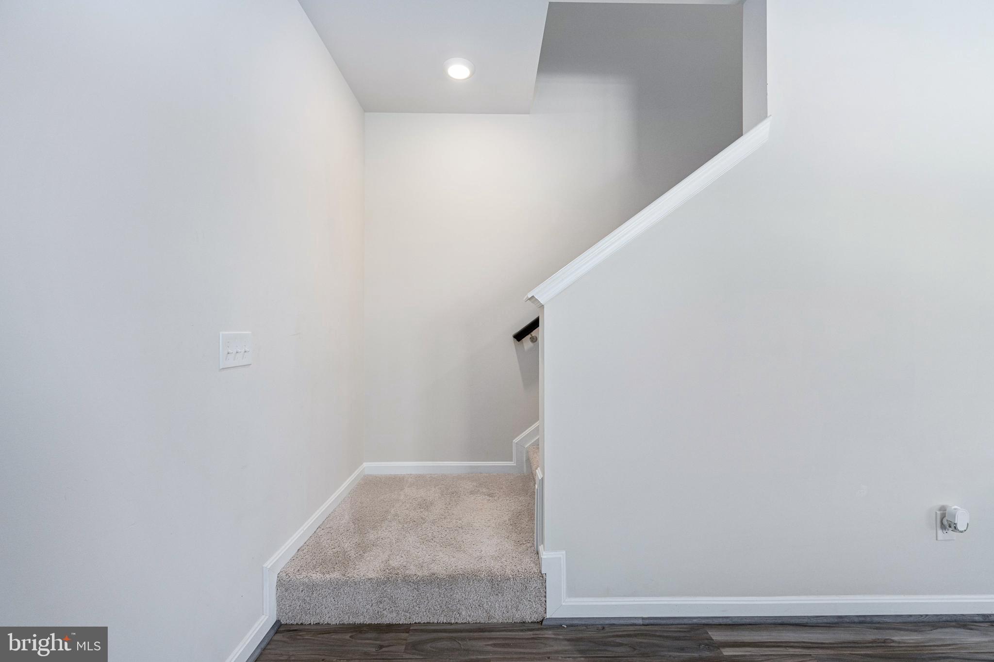 WILDERNESS SHORES - Residential