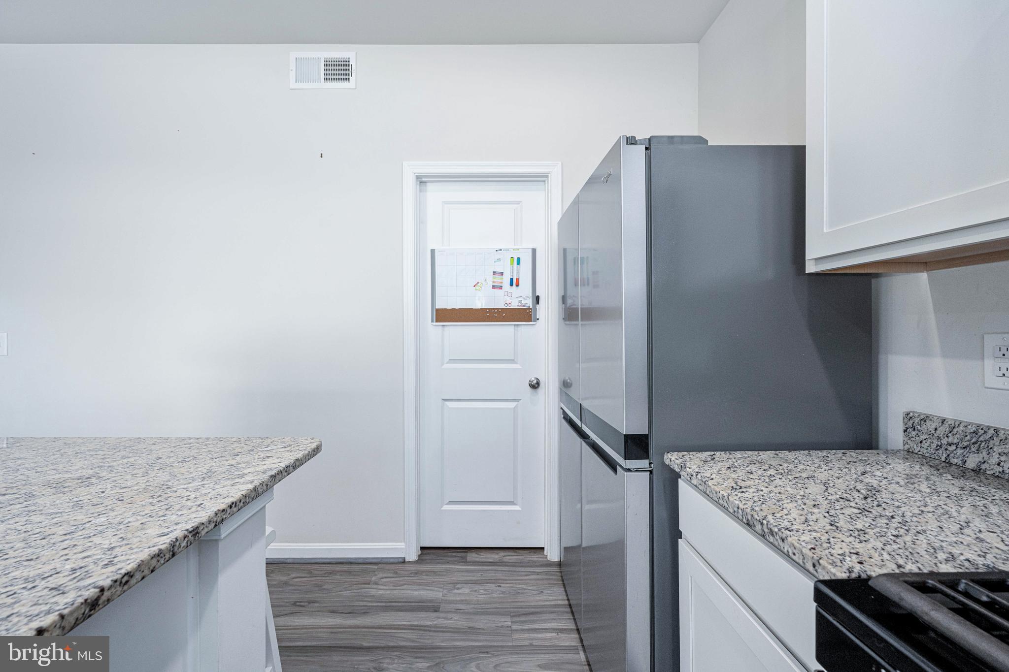 WILDERNESS SHORES - Residential