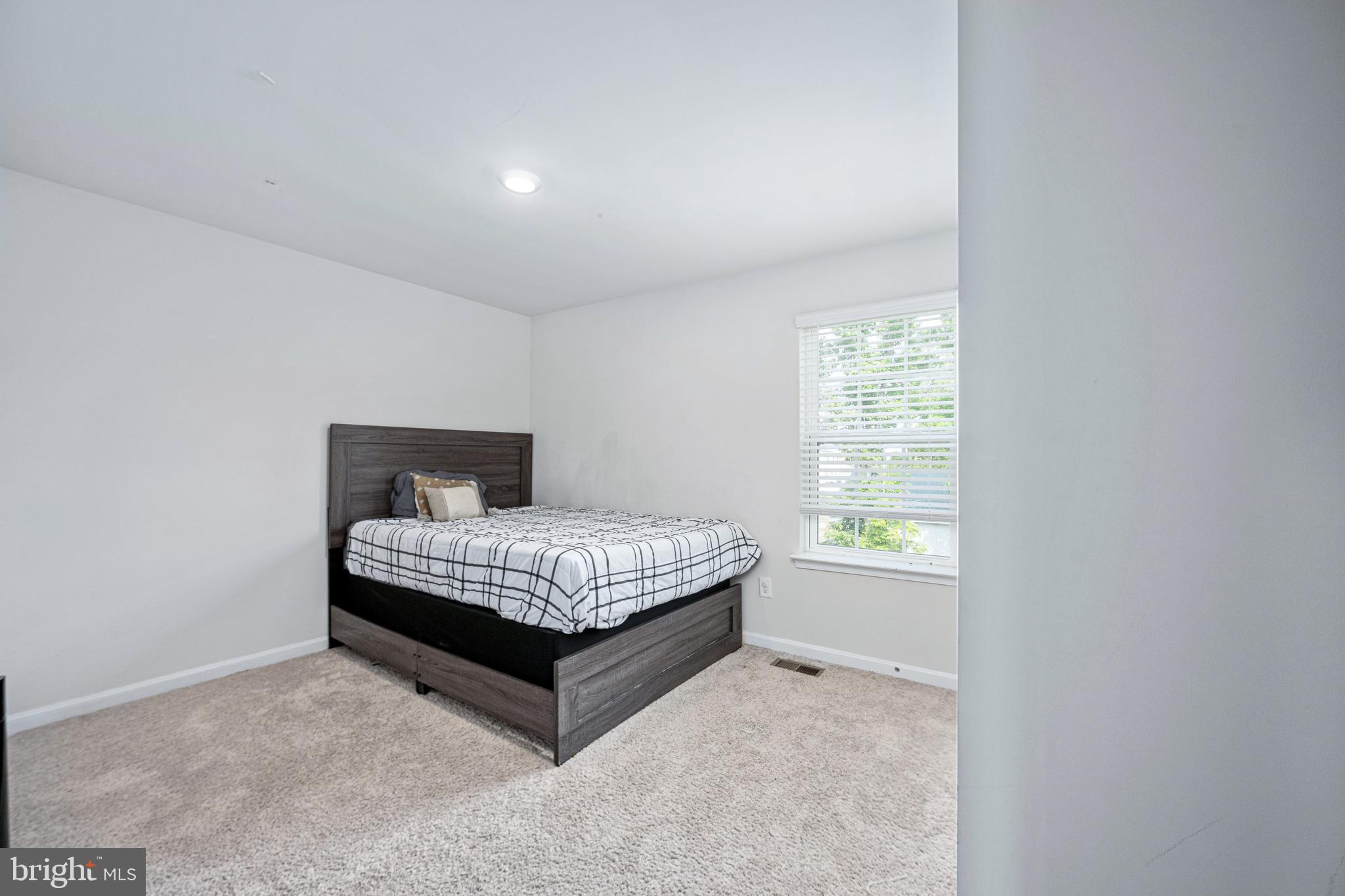 WILDERNESS SHORES - Residential