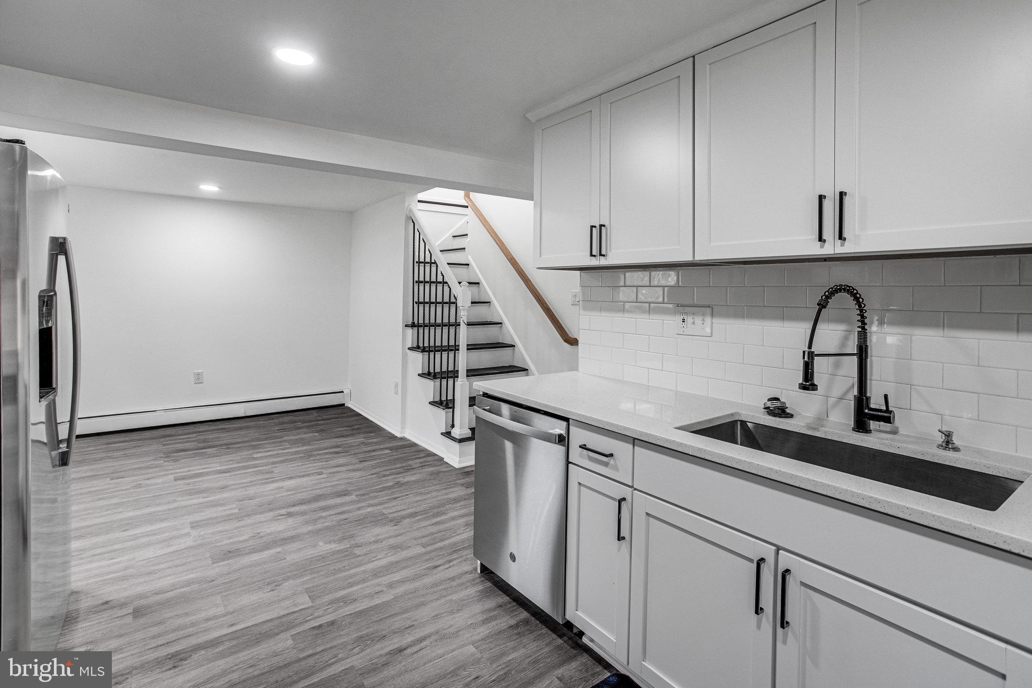 DALE CITY - Residential