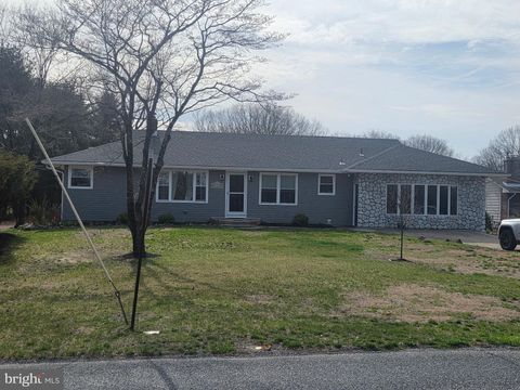 Homes For Rent - 1639 Perkins Lane Ln<br/> EDGEWATER PARK, NJ 08010