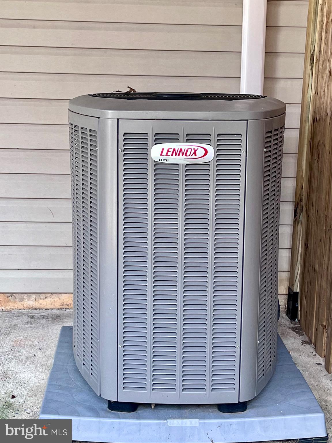 EAGLE TRACE - Residential