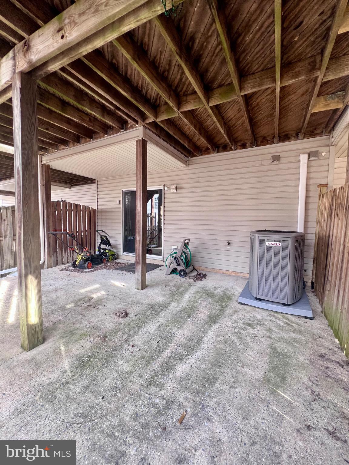 EAGLE TRACE - Residential