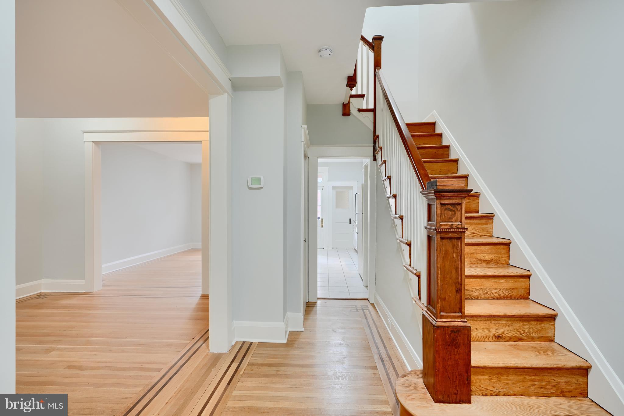1332 W 41ST STREET