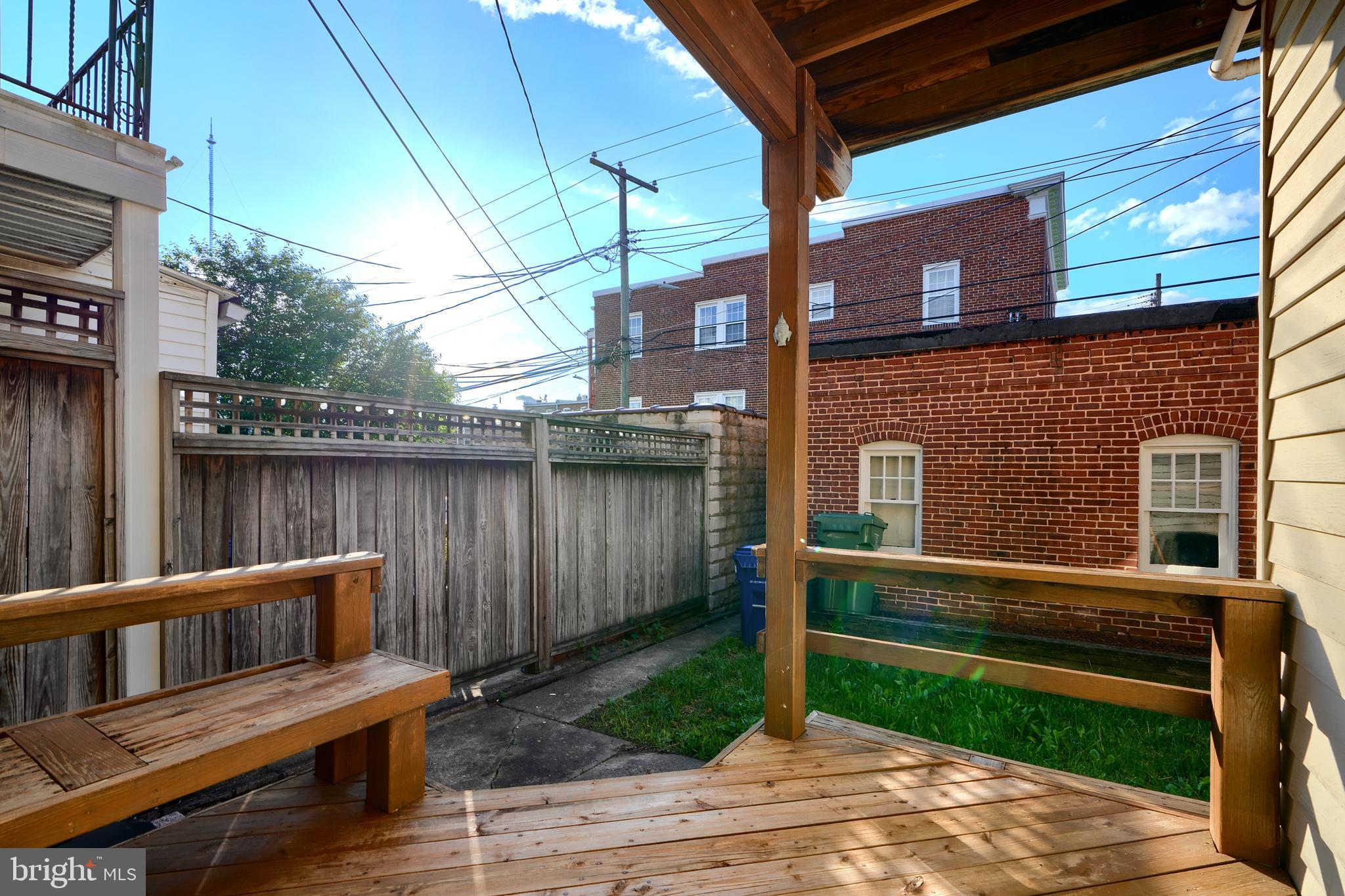 HAMPDEN HISTORIC DISTRICT - Residential
