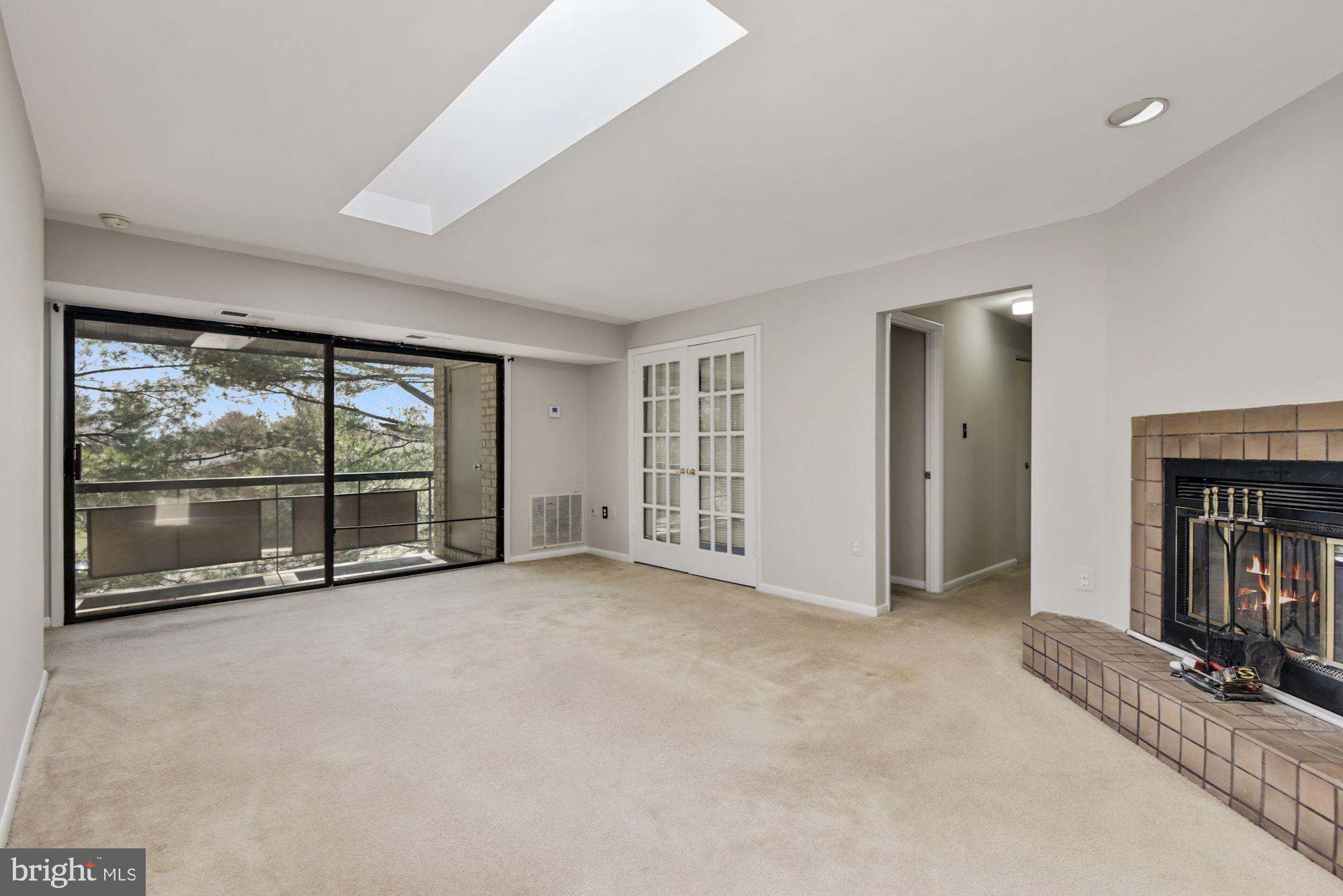 DOVER PARK - Residential