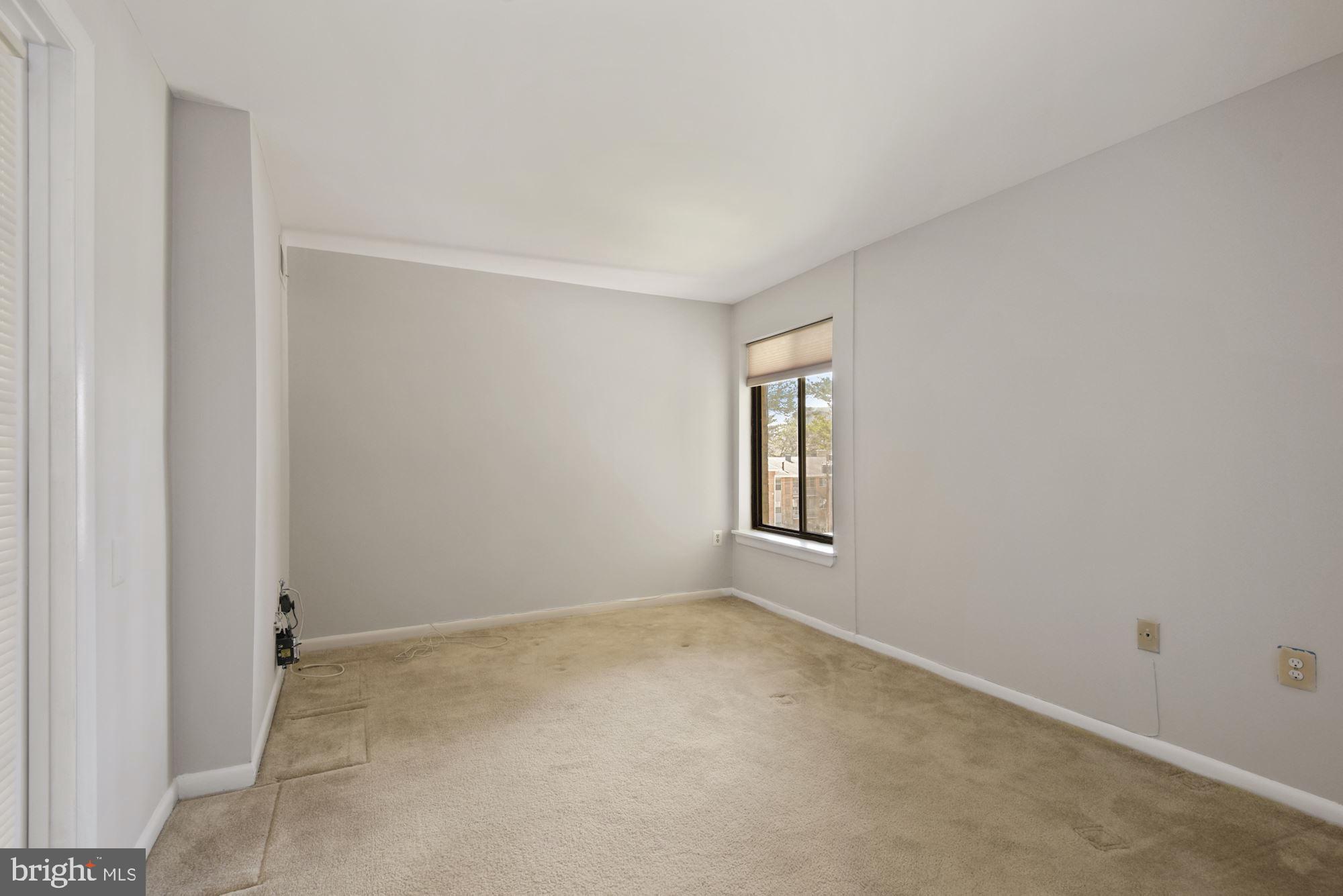 DOVER PARK - Residential