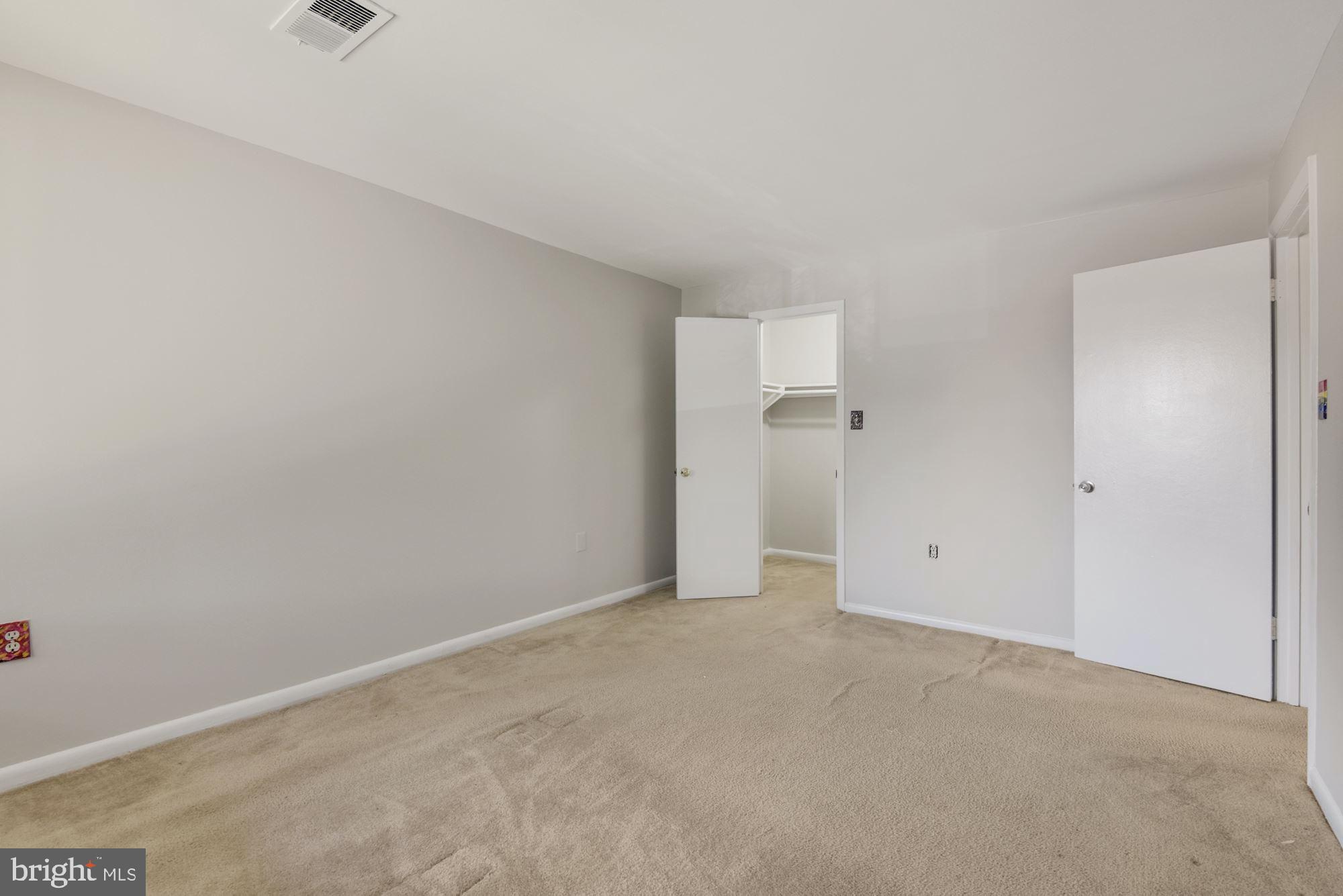 DOVER PARK - Residential