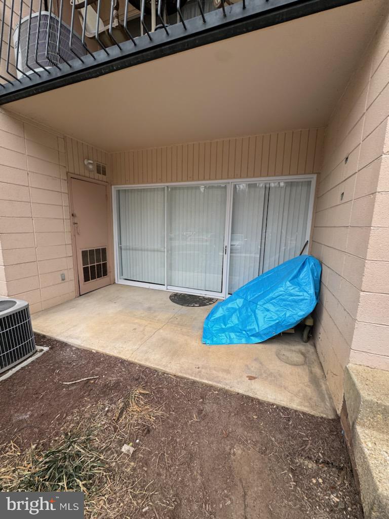 FRENCHMANS CREEK - Residential