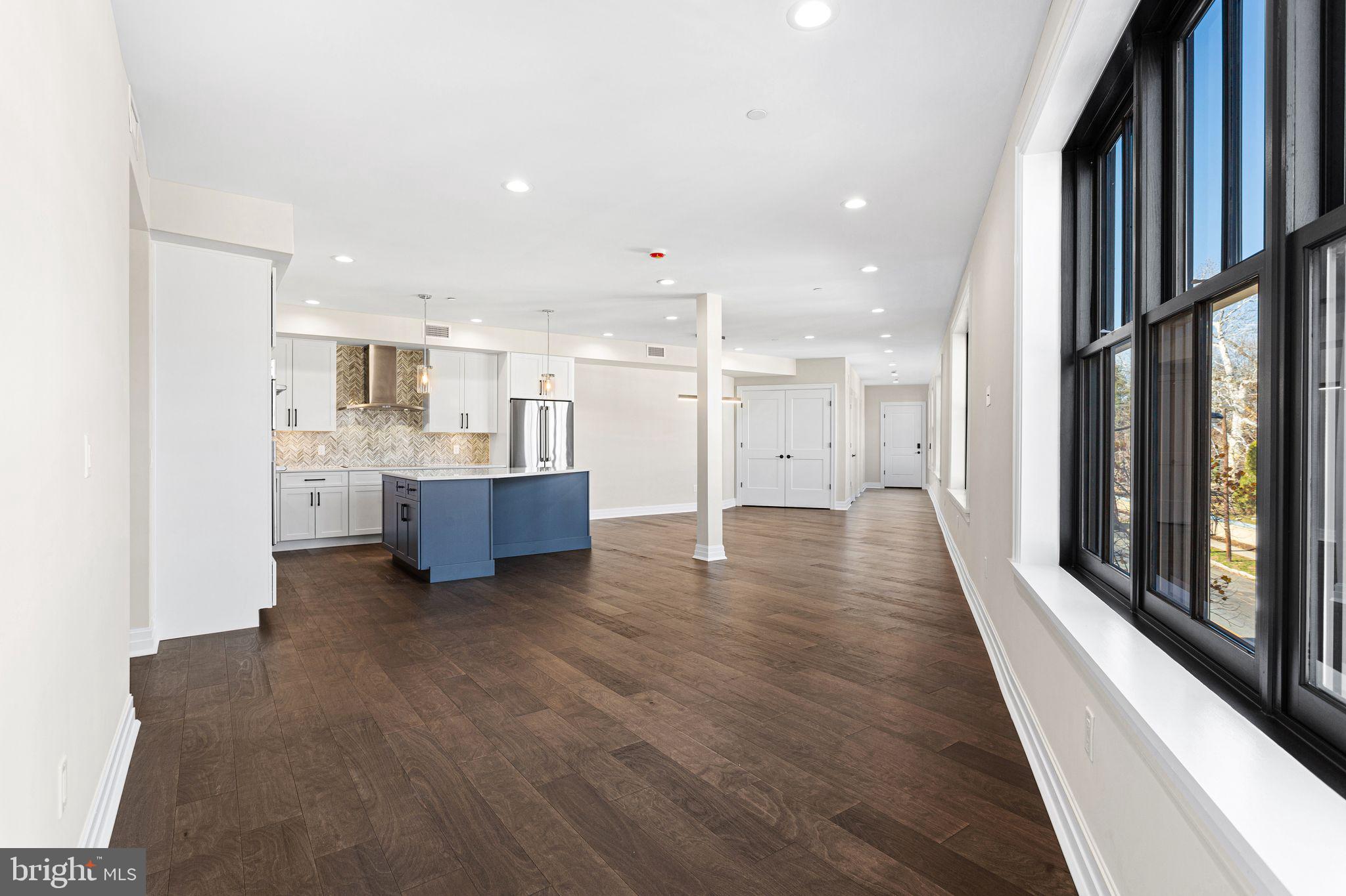 151 KINGS HIGHWAY E A