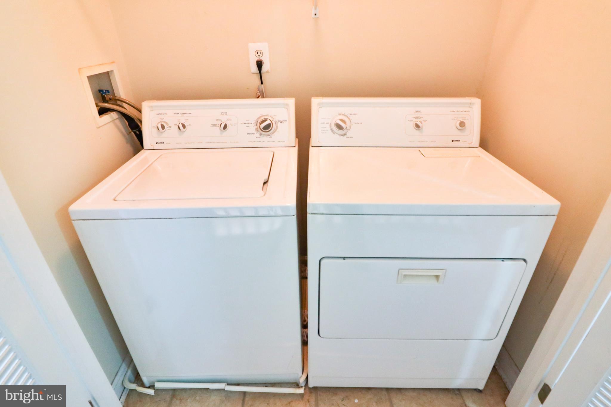 KING FARM VILLAGE CENTER - Residential Lease