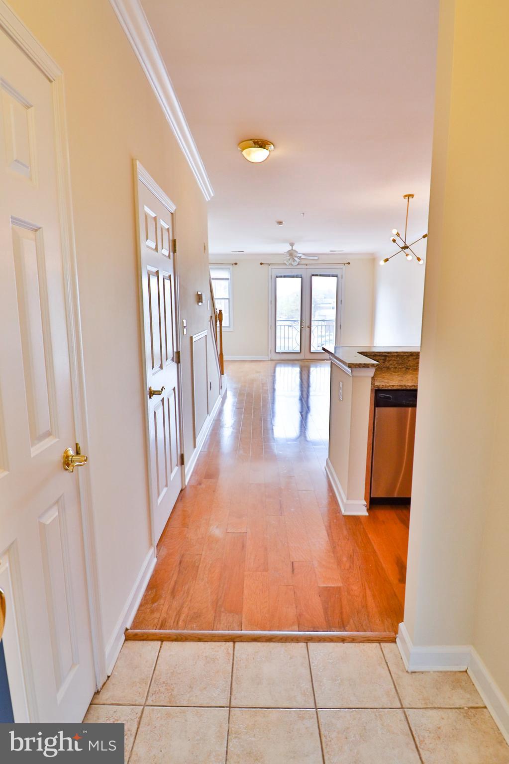 KING FARM VILLAGE CENTER - Residential Lease