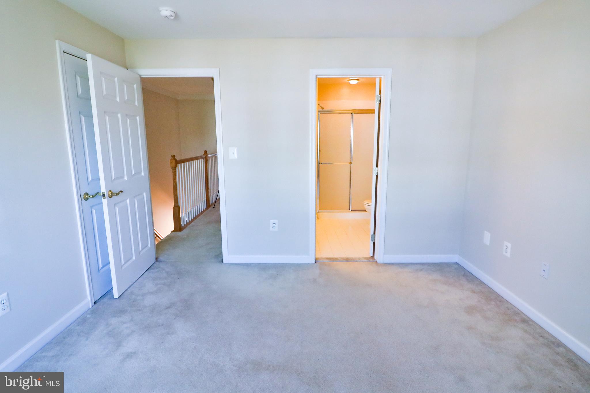 KING FARM VILLAGE CENTER - Residential Lease