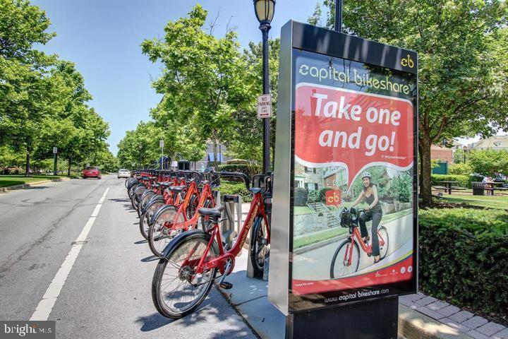 KING FARM VILLAGE CENTER - Residential Lease