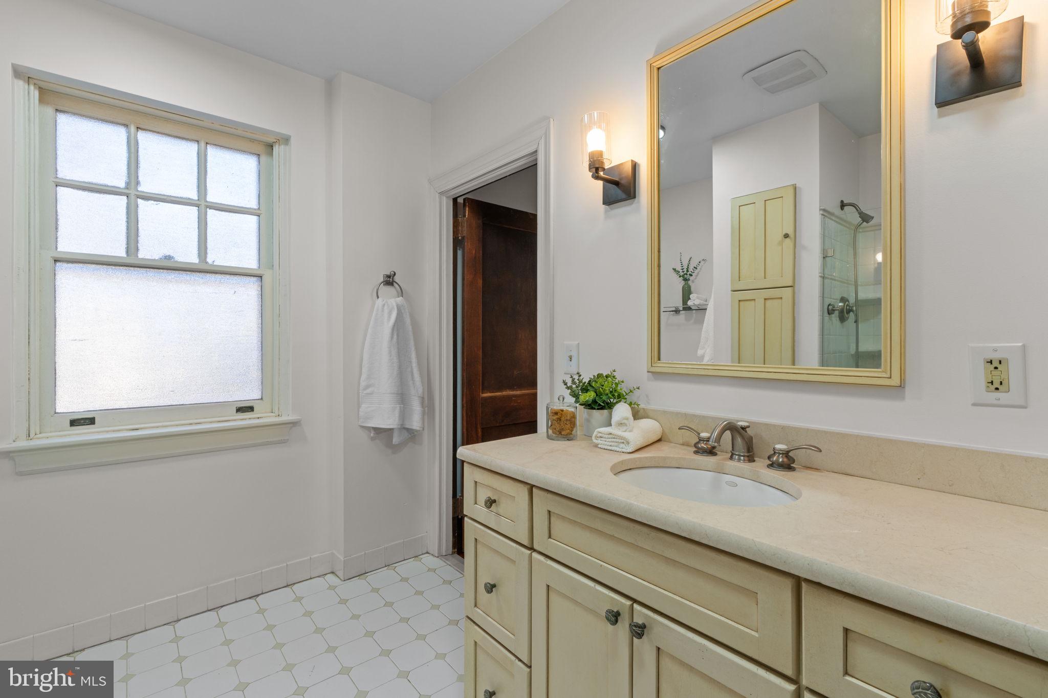 WYNDMOOR - Residential