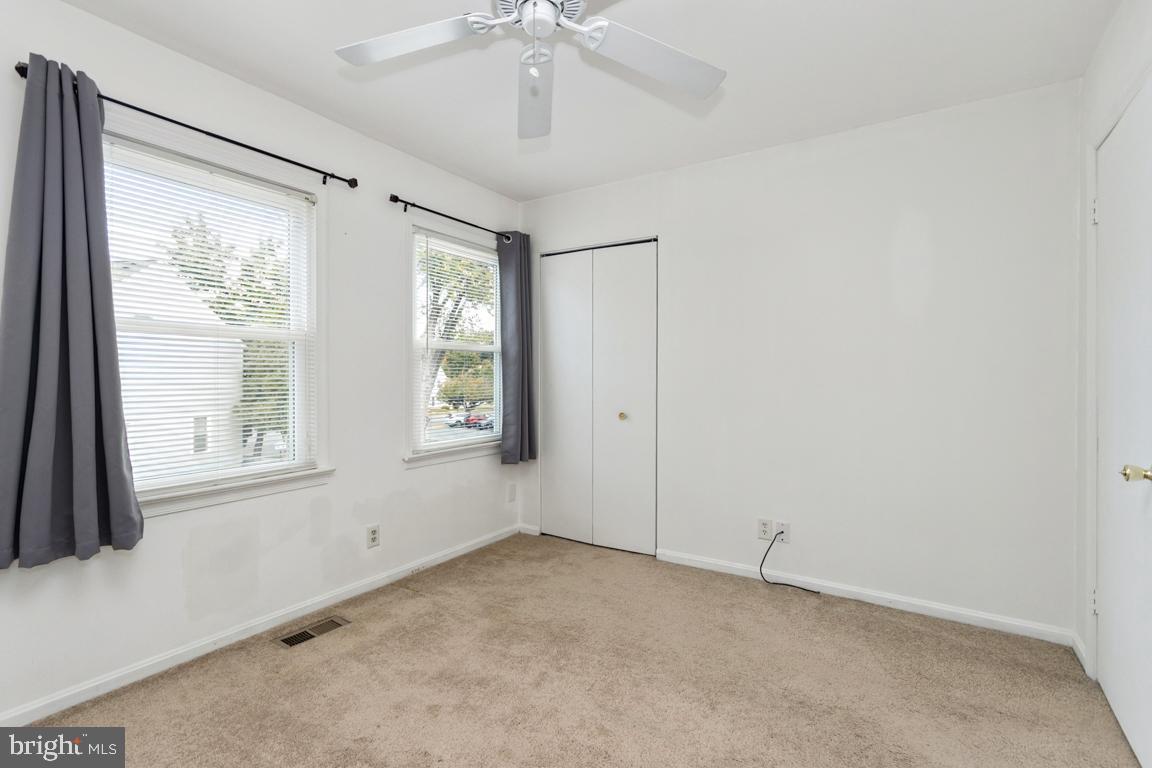 STAFFORD MEADOWS - Residential