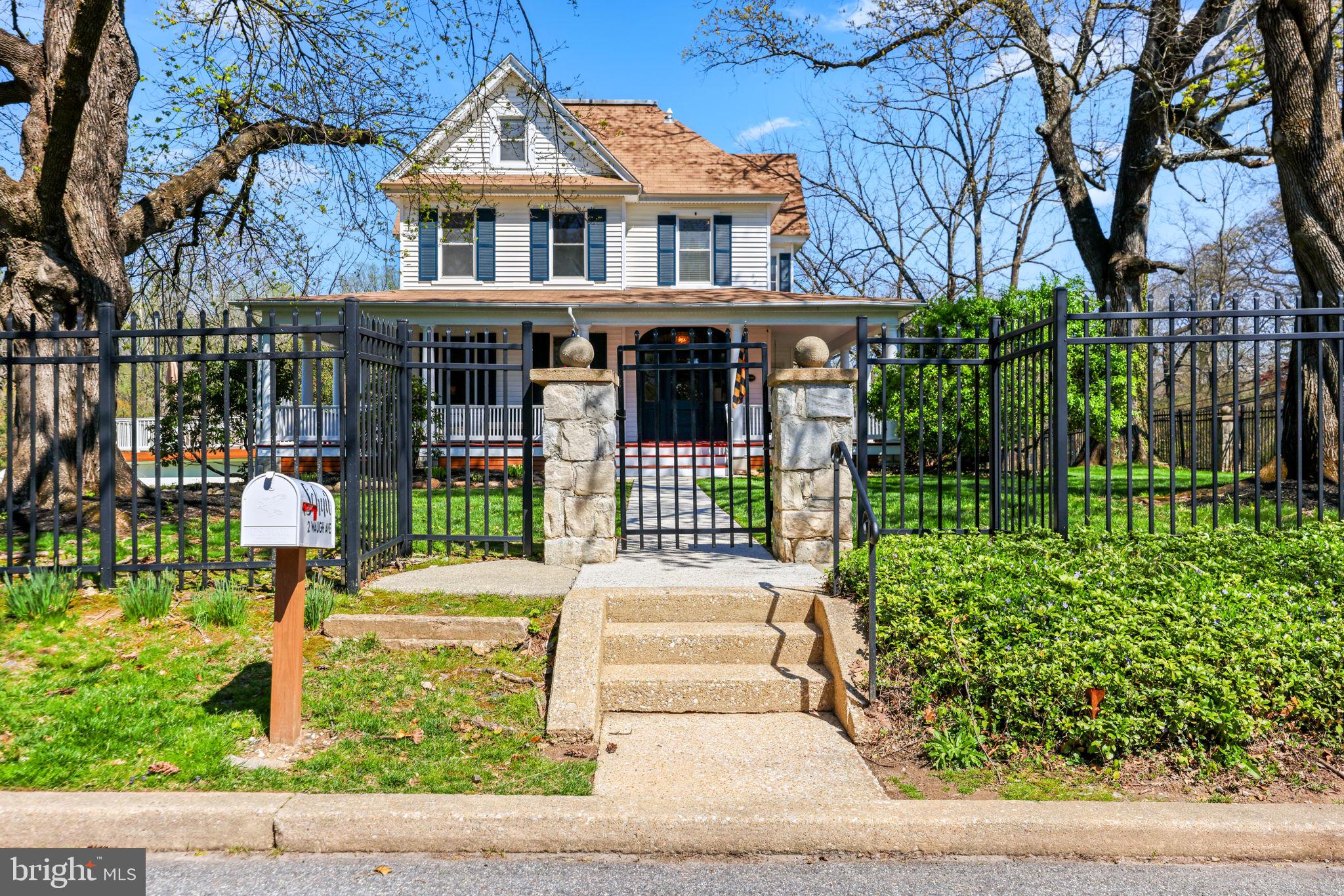 GLYNDON - Residential