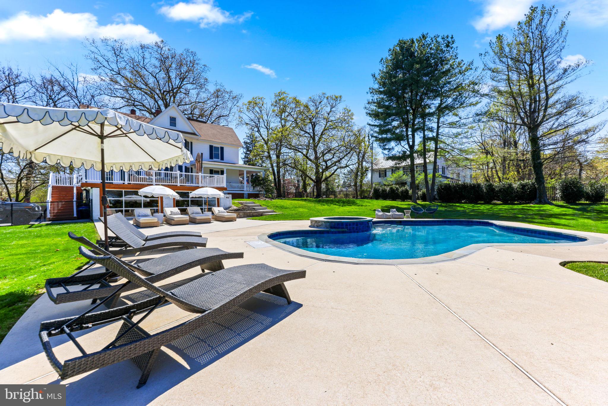 GLYNDON - Residential