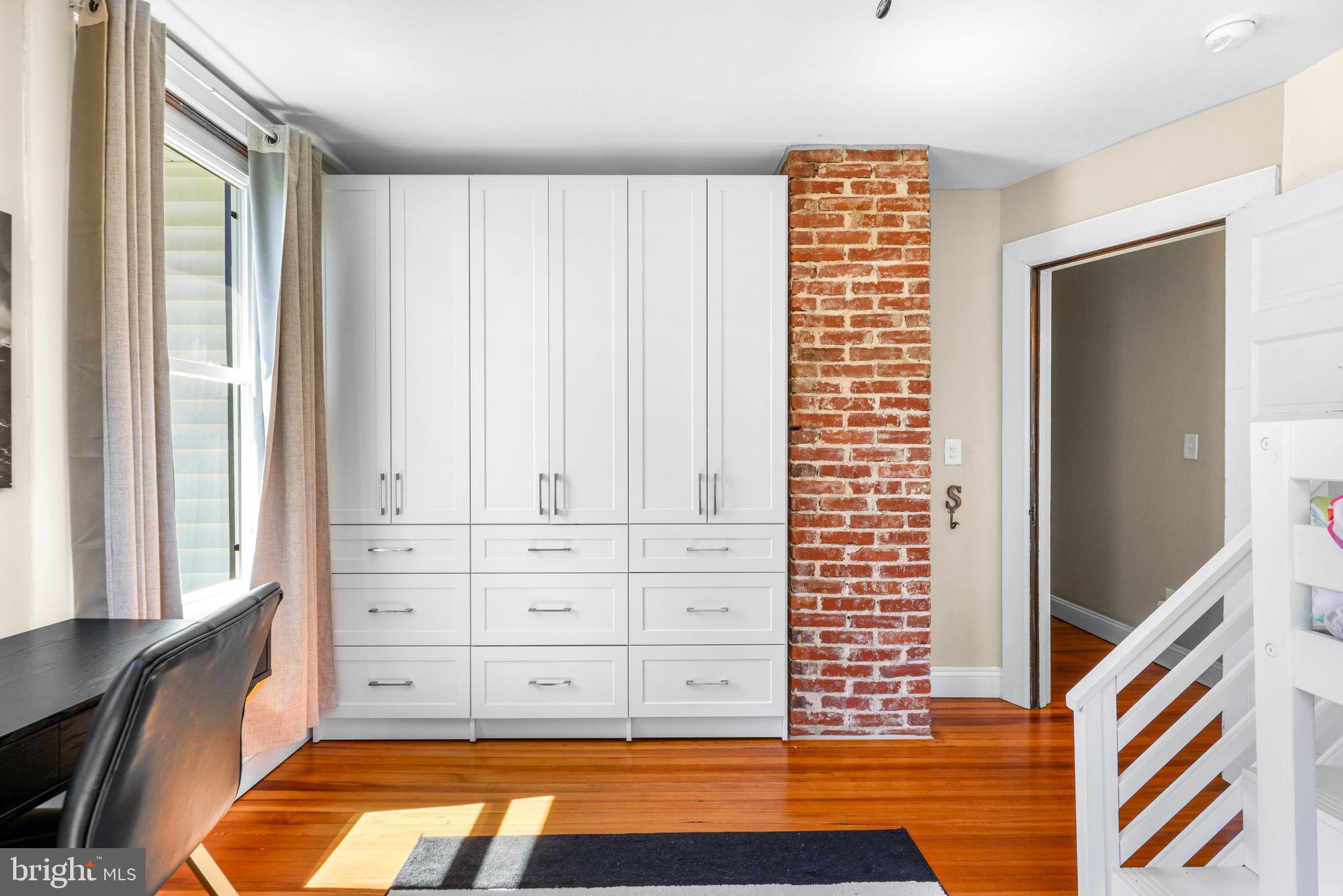 GLYNDON - Residential