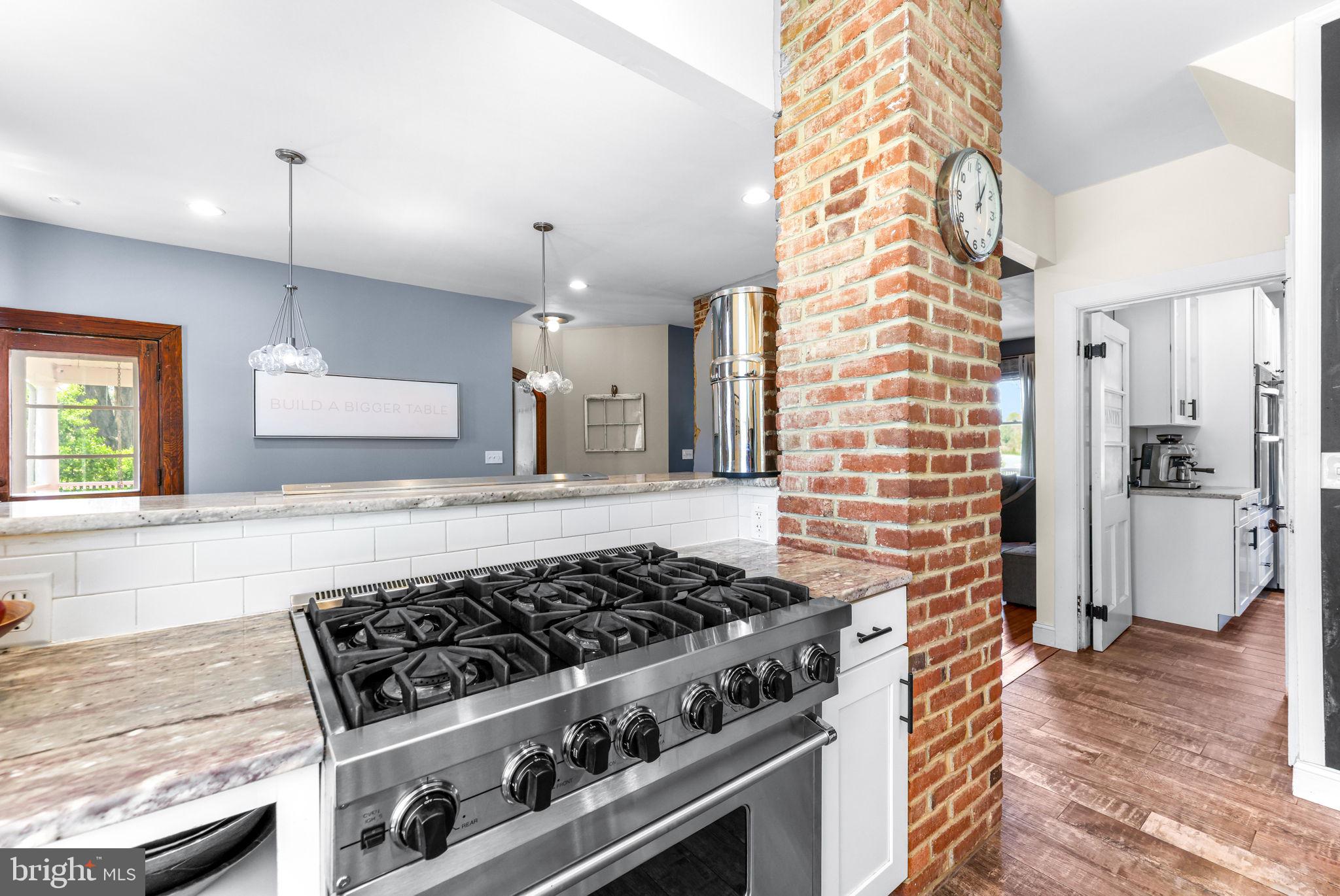 GLYNDON - Residential