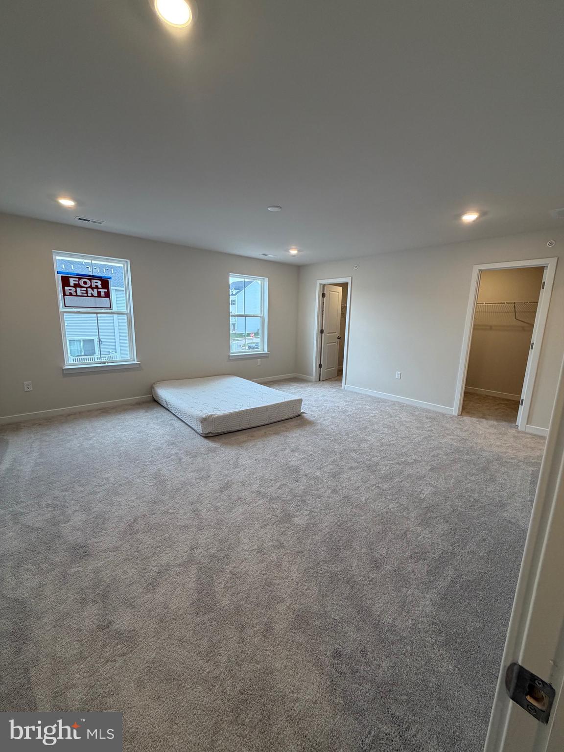 PHOENIXVILLE HEIGHTS - Residential Lease