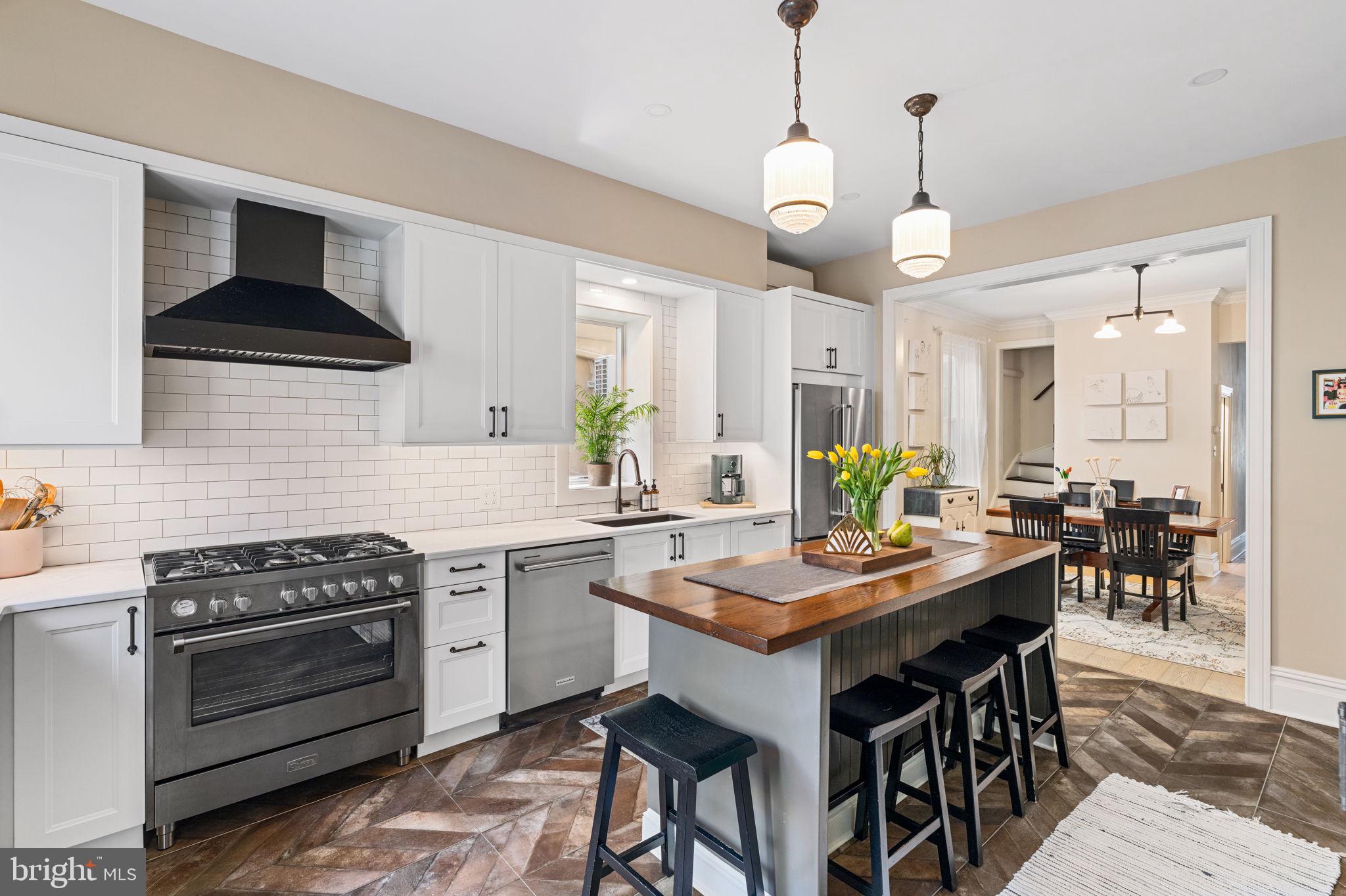 PASSYUNK SQUARE - Residential