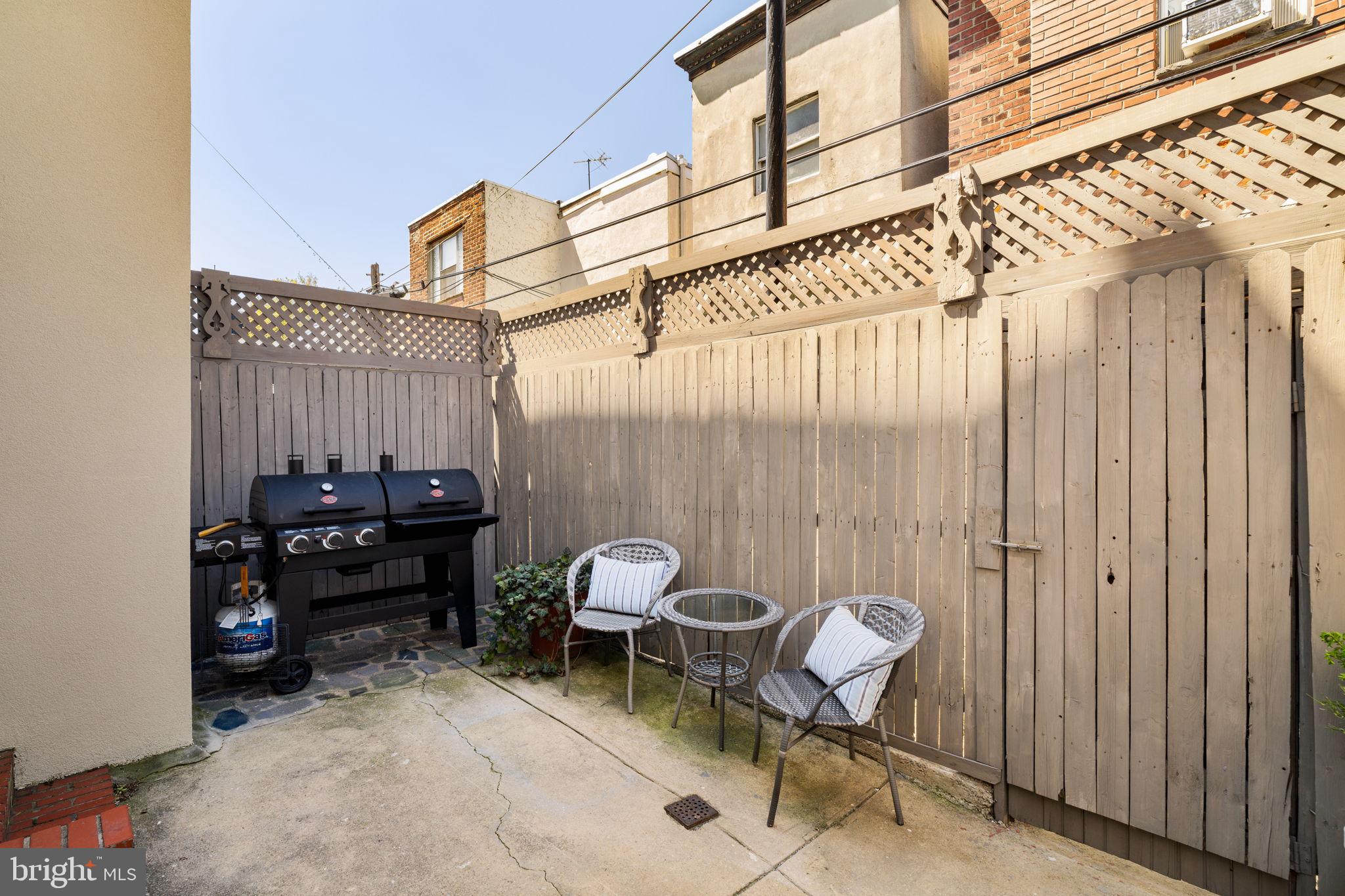 PASSYUNK SQUARE - Residential