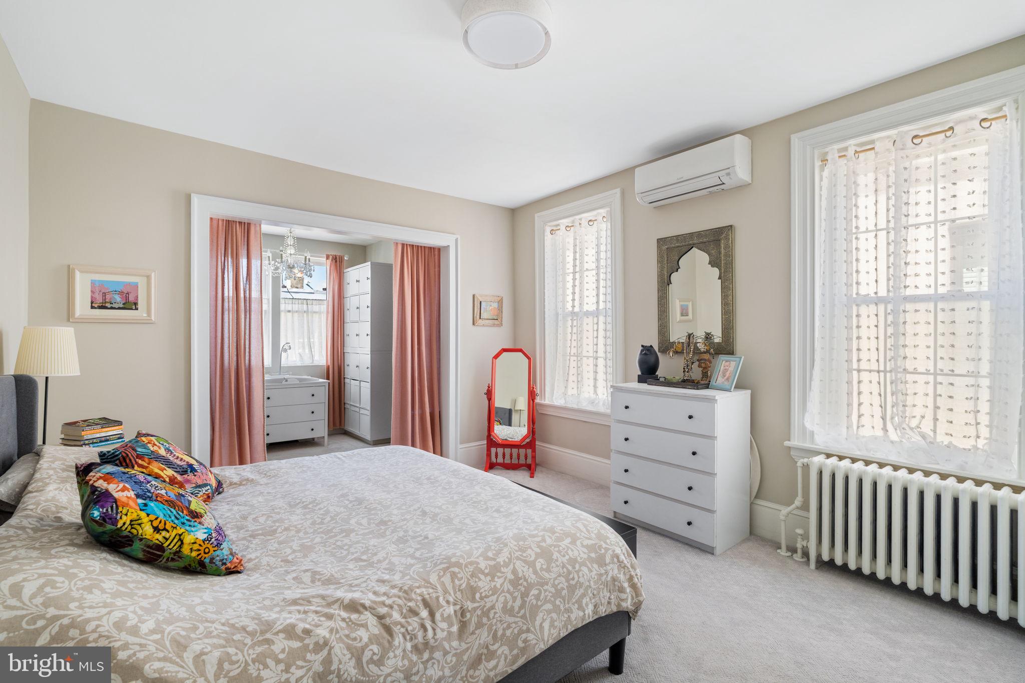 PASSYUNK SQUARE - Residential