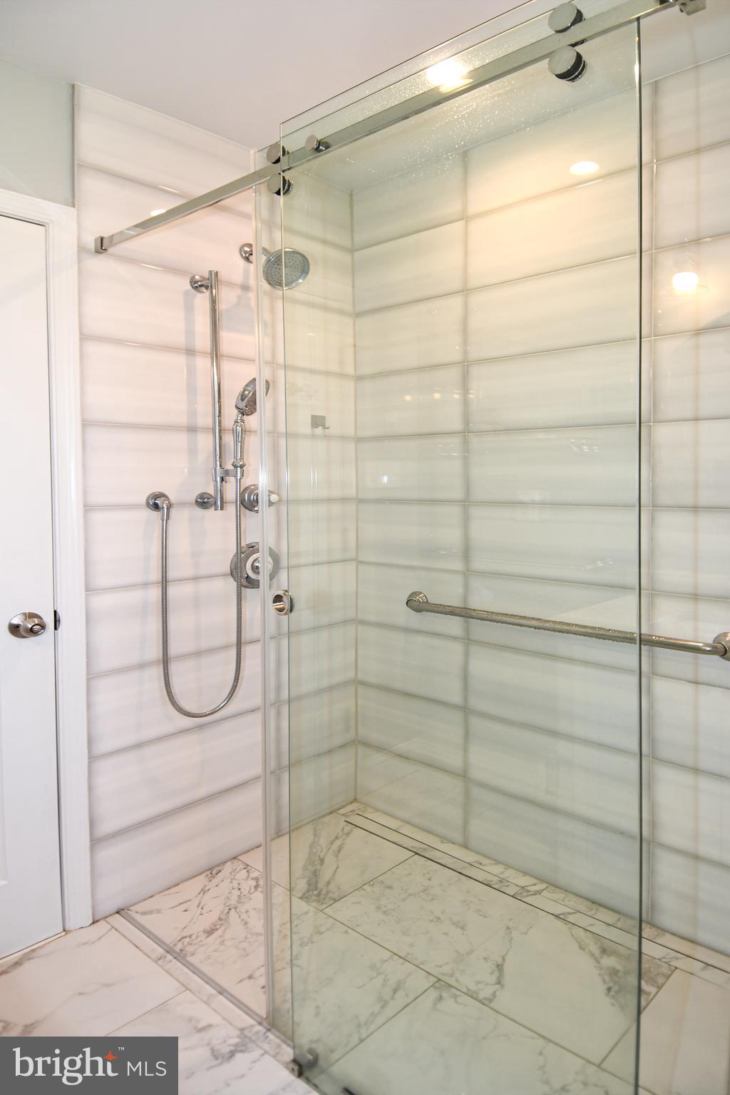 YATES VILLAGE - Residential