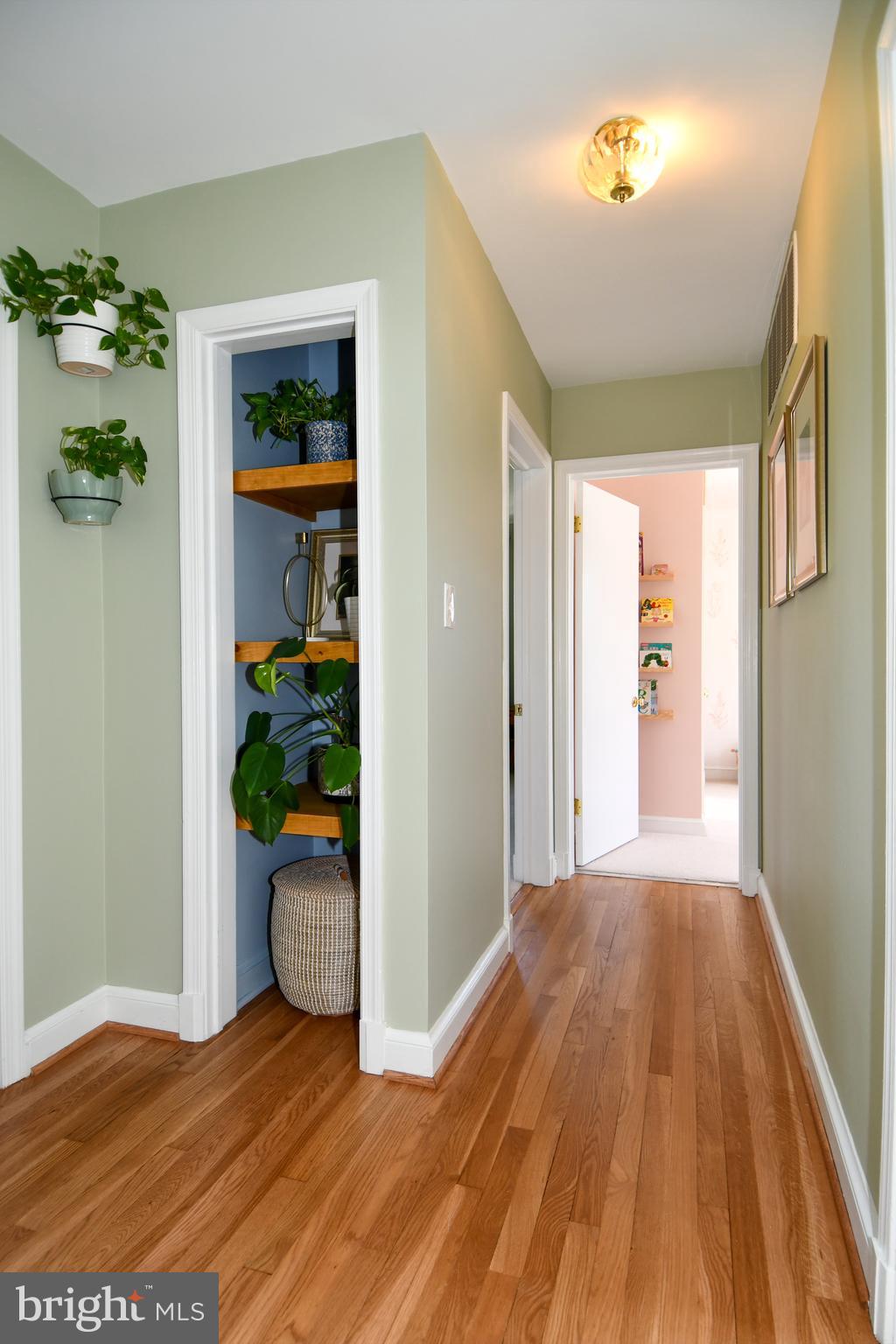 YATES VILLAGE - Residential