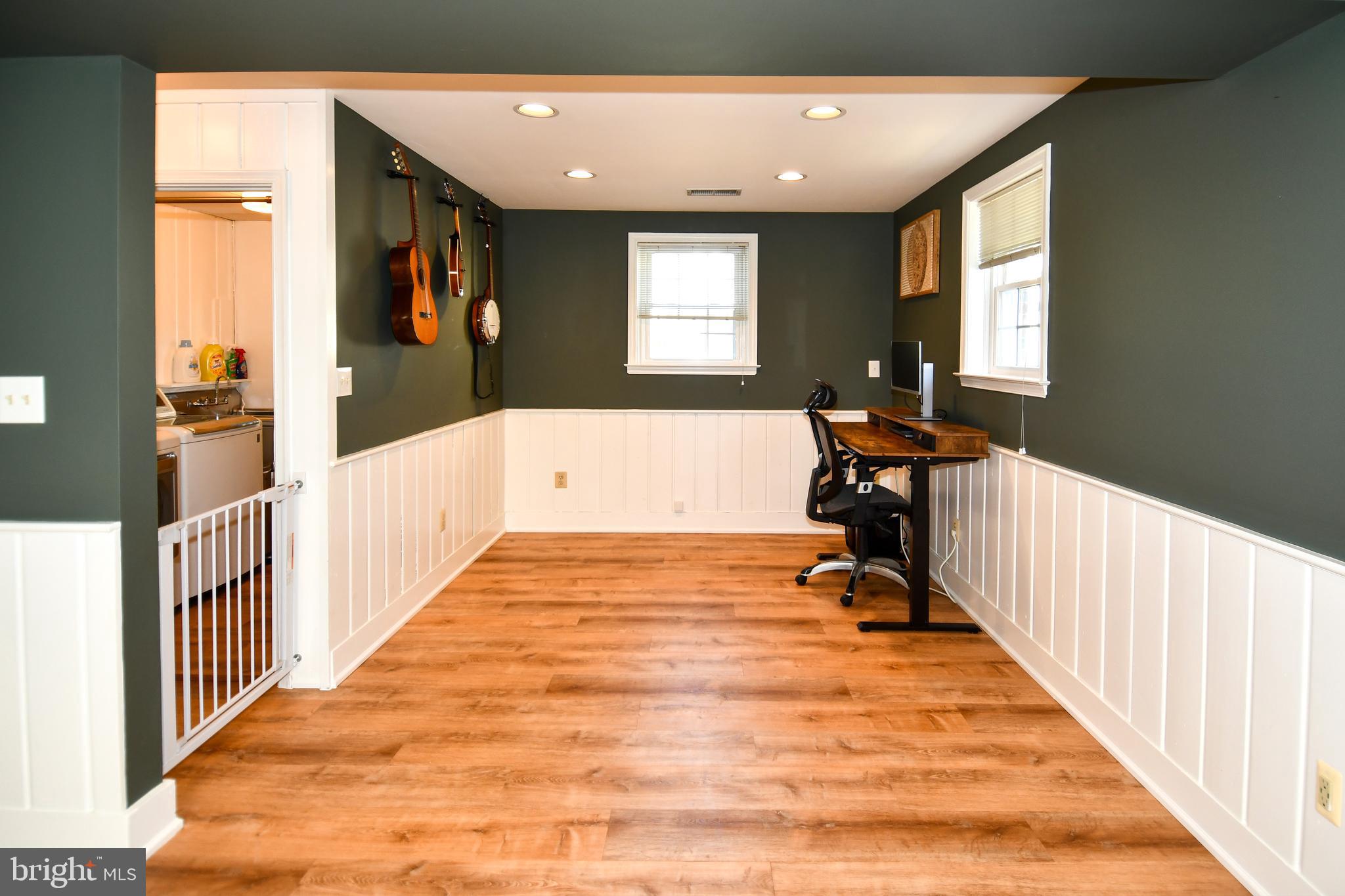 YATES VILLAGE - Residential