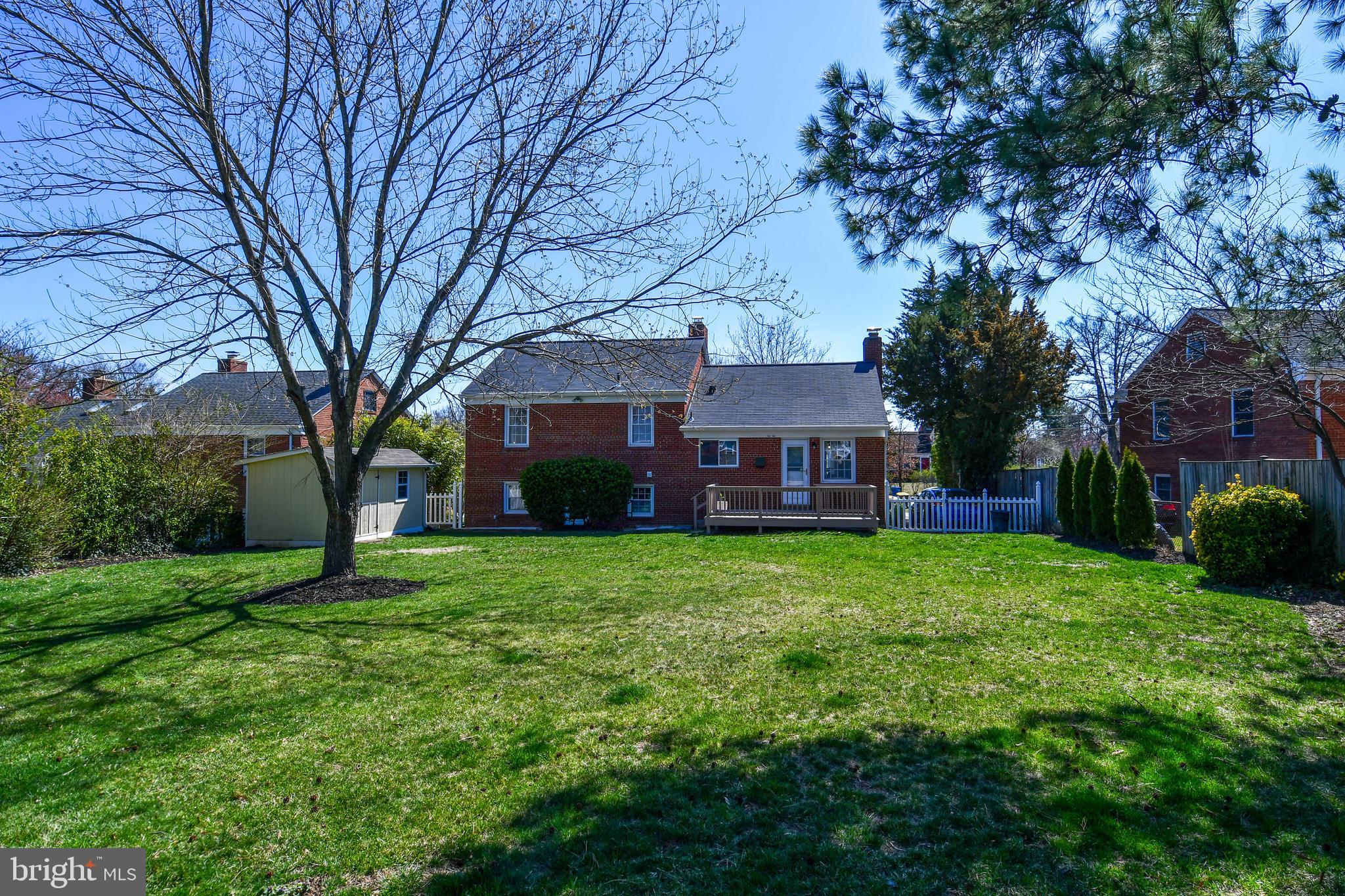 YATES VILLAGE - Residential