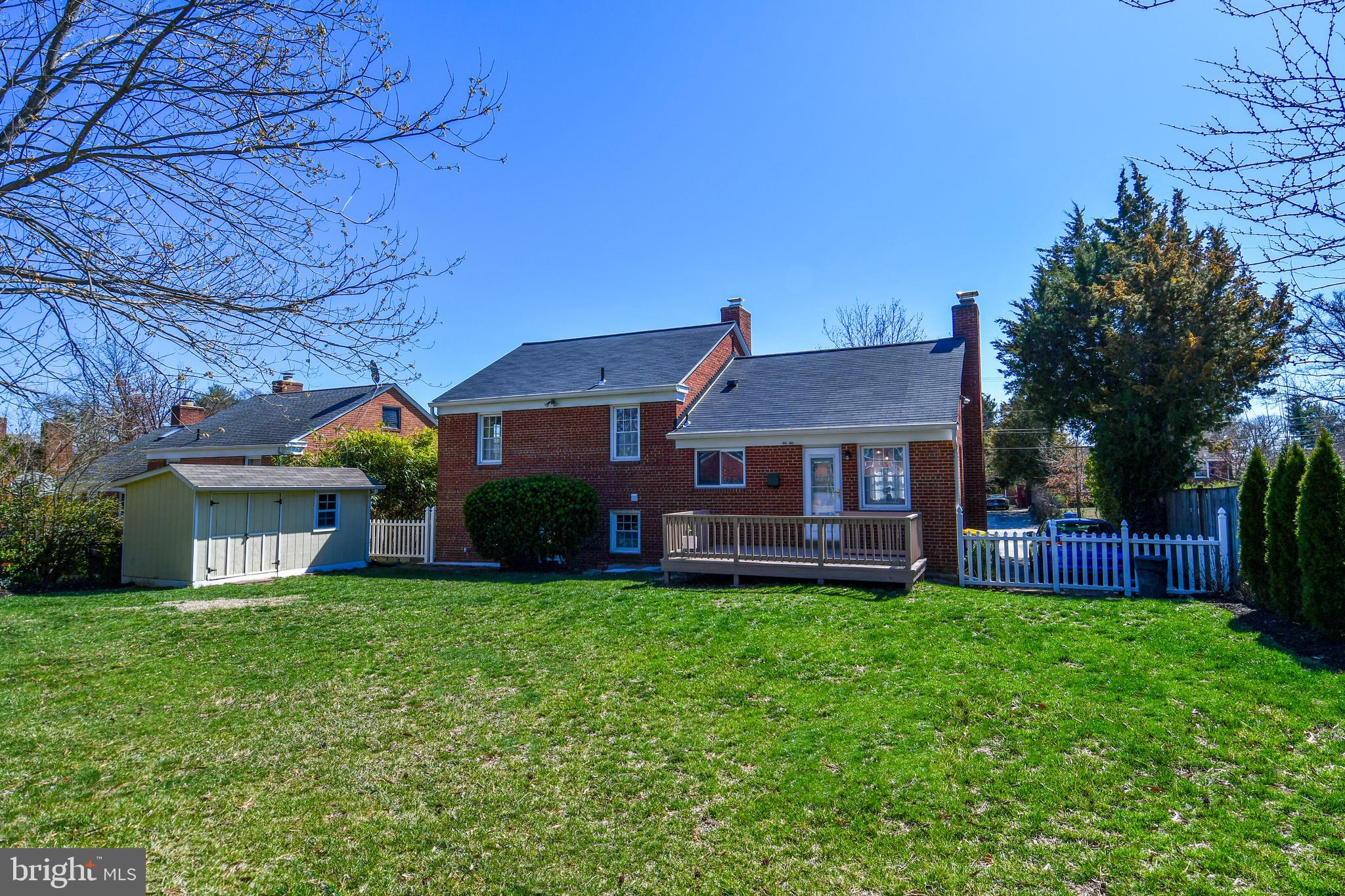 YATES VILLAGE - Residential