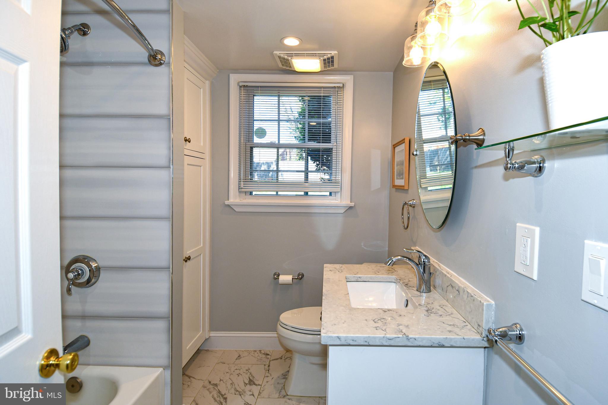 YATES VILLAGE - Residential