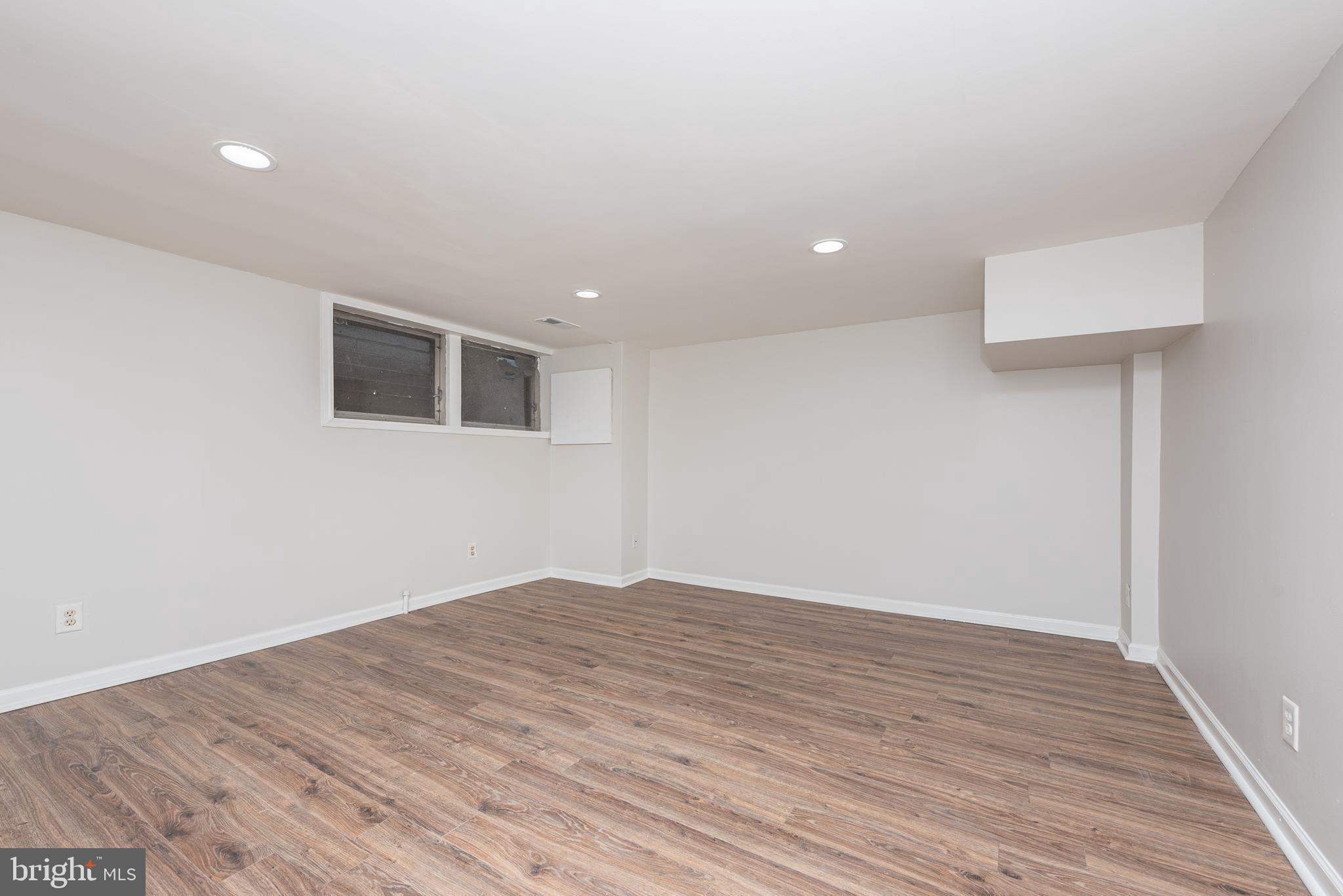 WESTOWNE - Residential