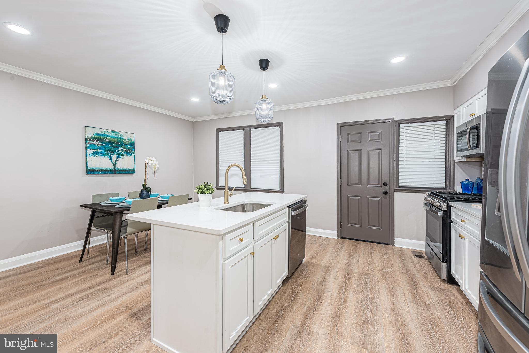 WESTOWNE - Residential