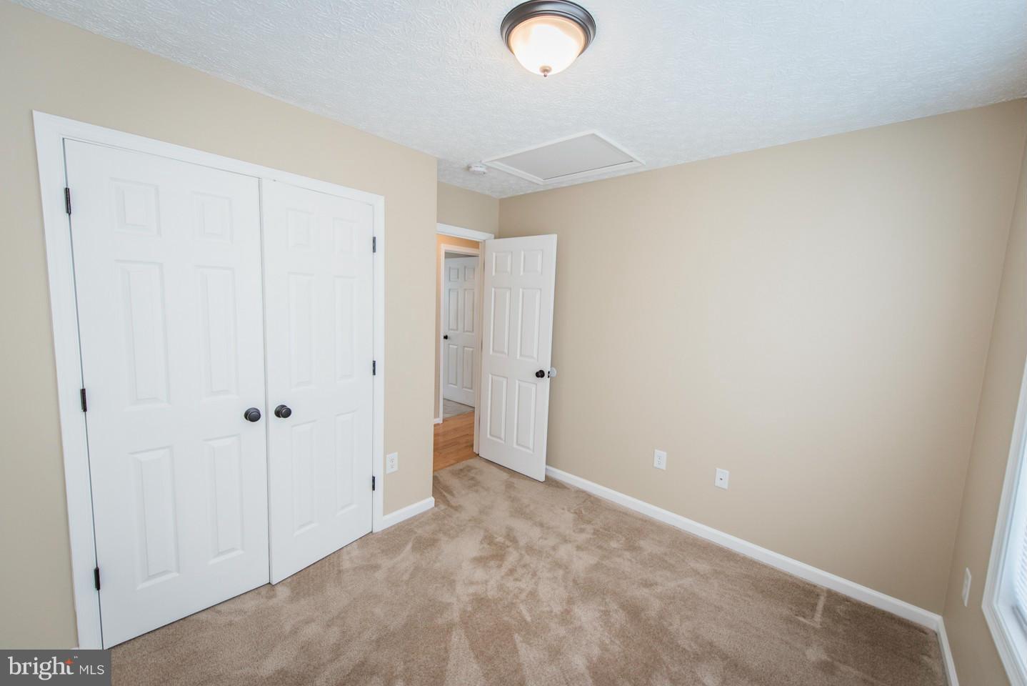 CRESTFIELD - Residential