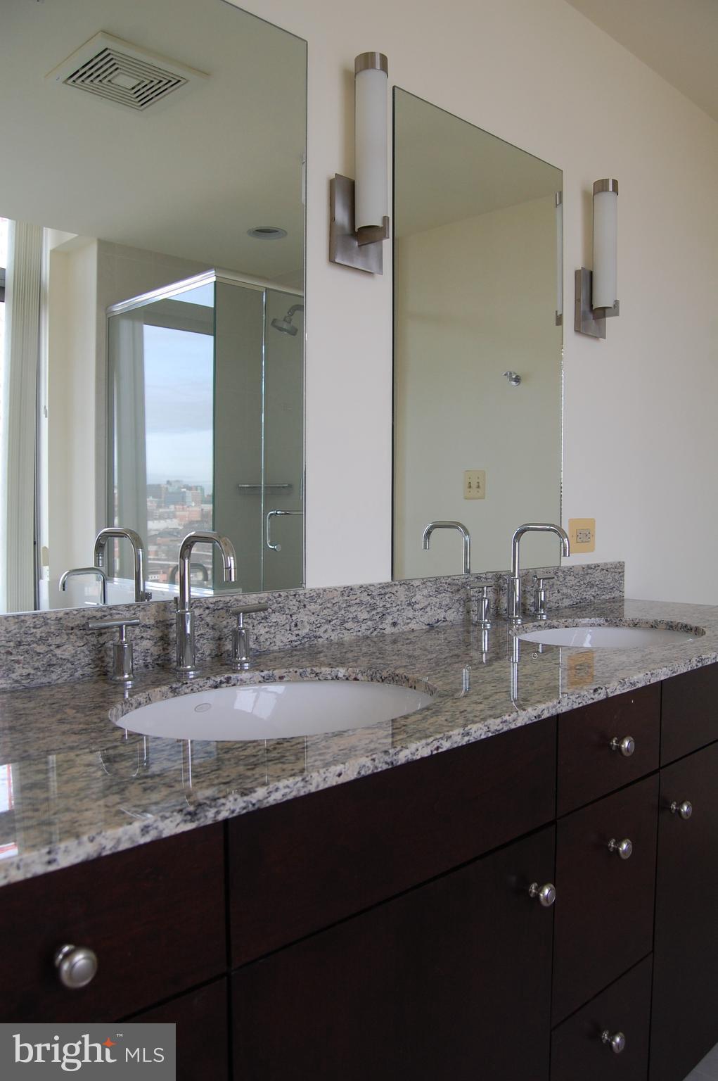 675 PRESIDENT STREET 1609