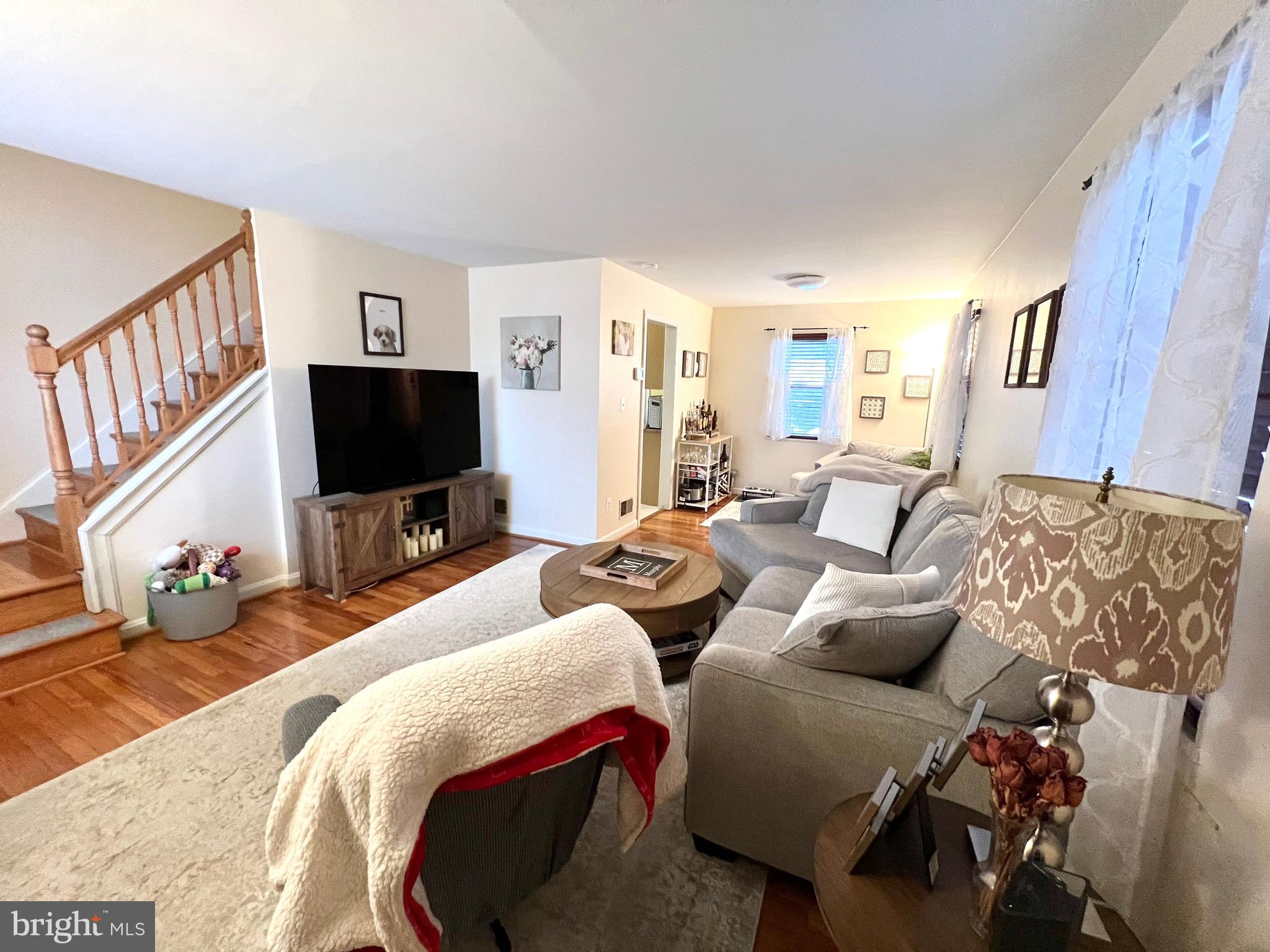 HUNTINGTON - Residential Lease